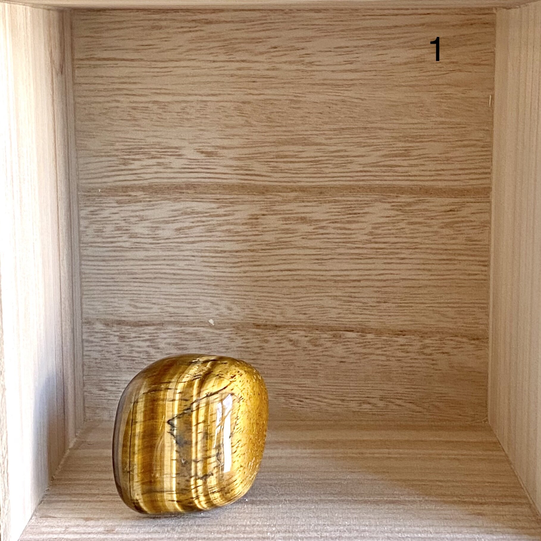 TIGERS EYE
