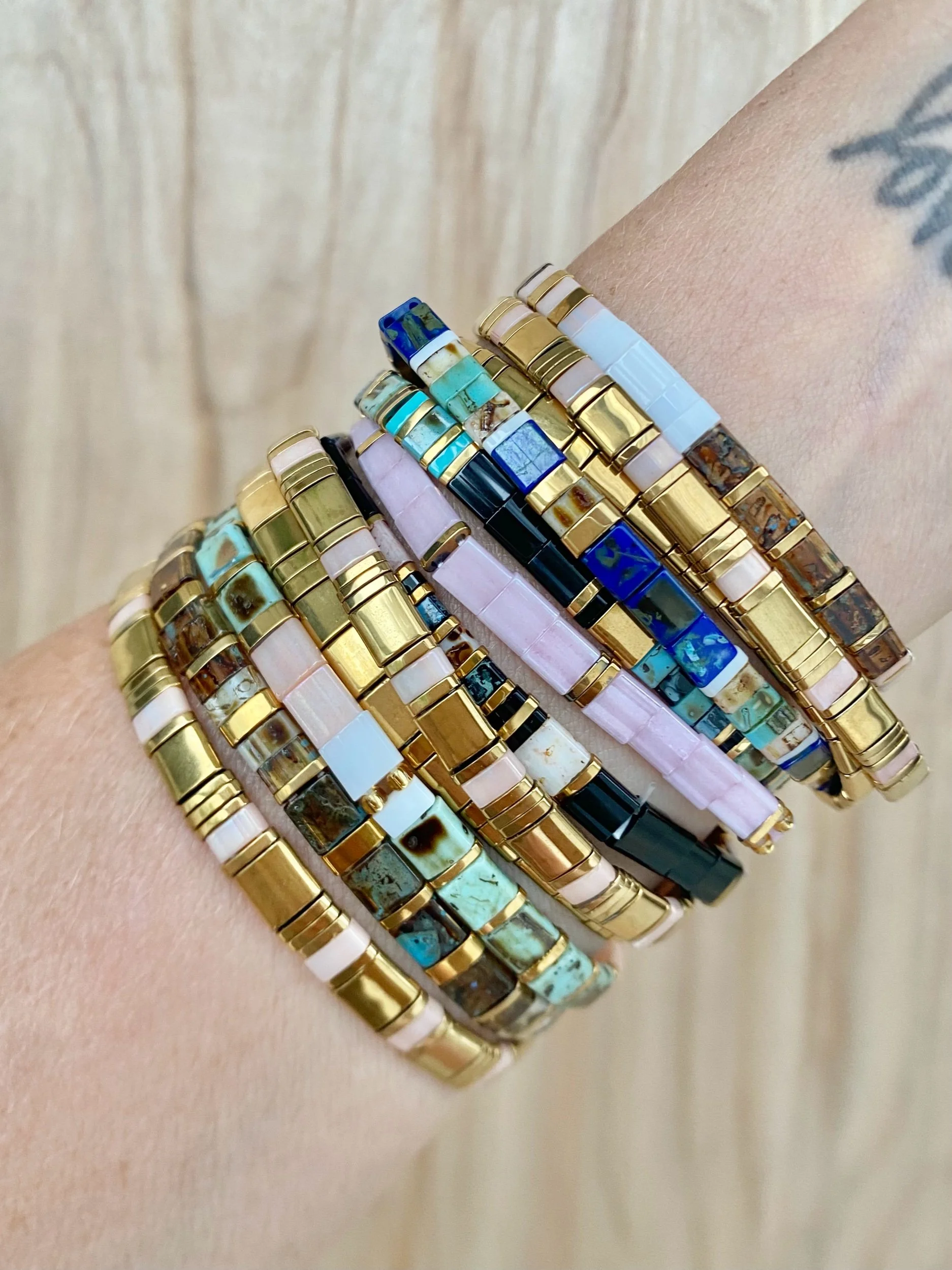 TILA GLASS BRACELETS