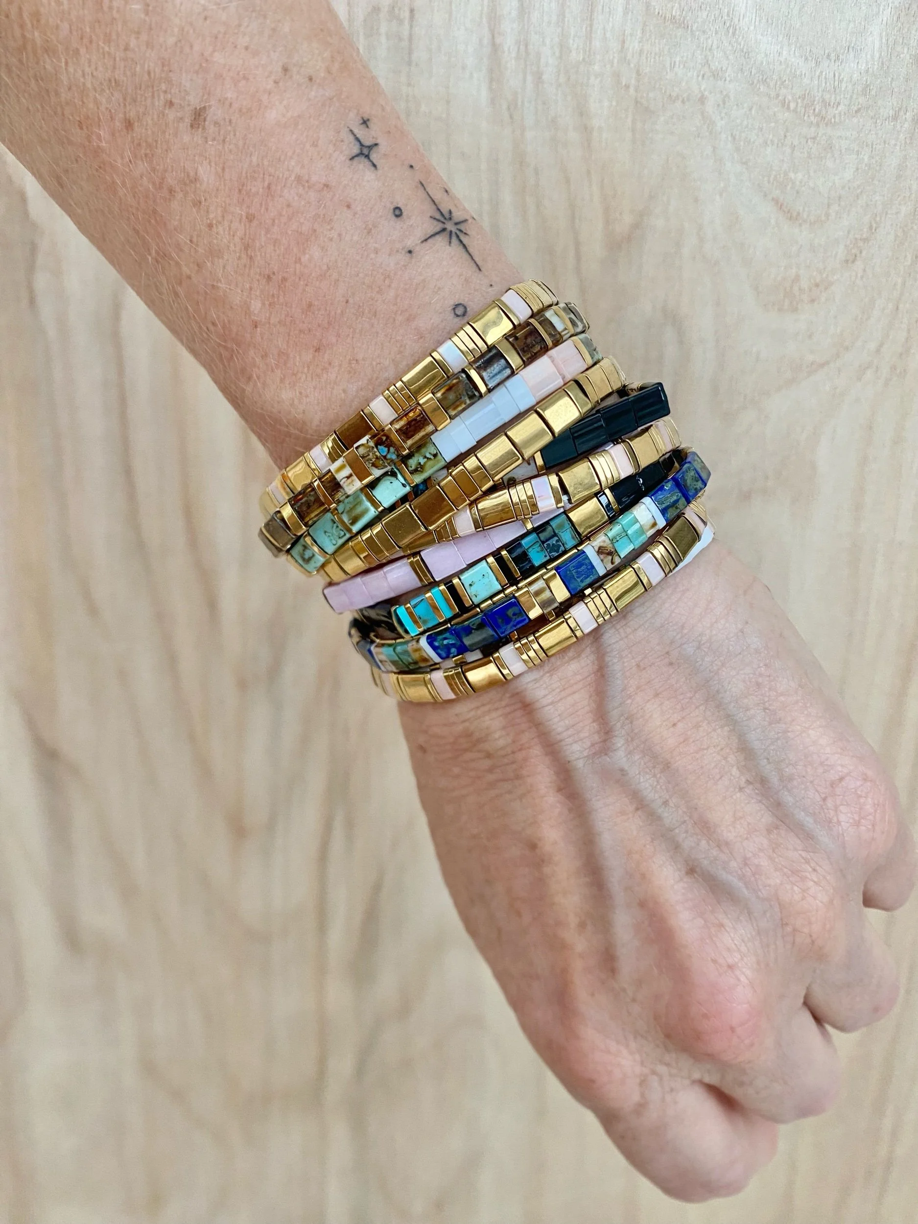 TILA GLASS BRACELETS