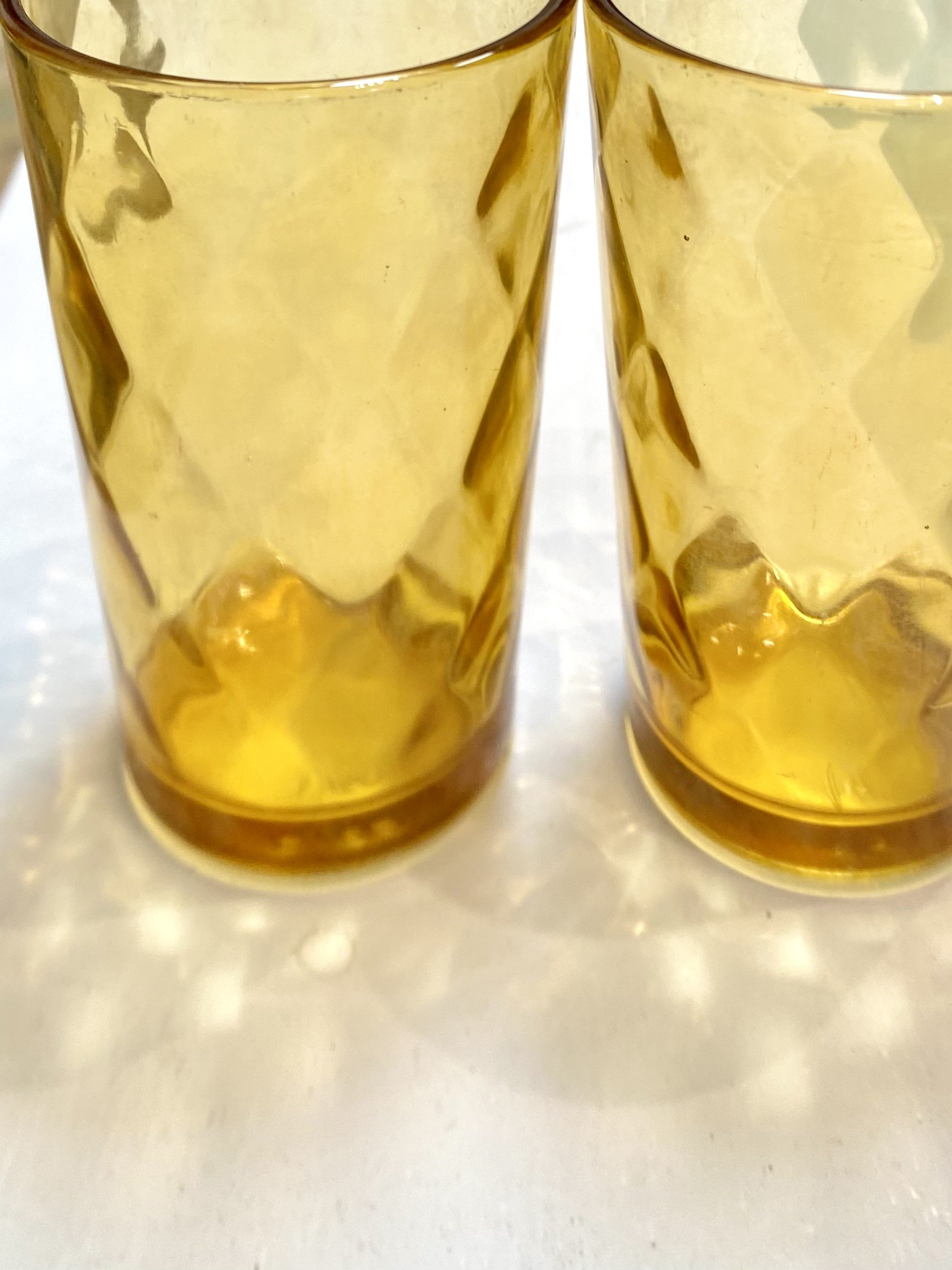 VINTAGE MID CENTURY MODERN GLASS SET