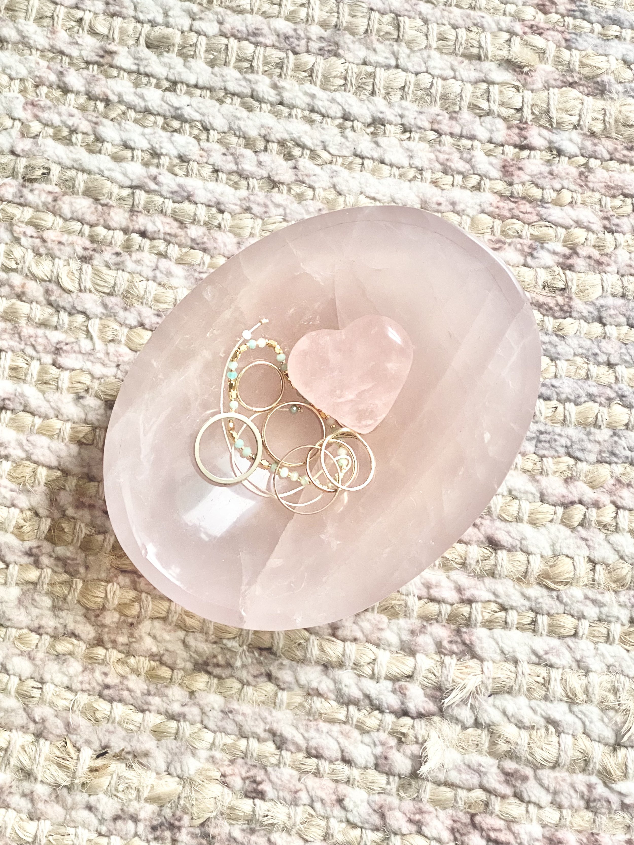 ROSE QUARTZ BOWL