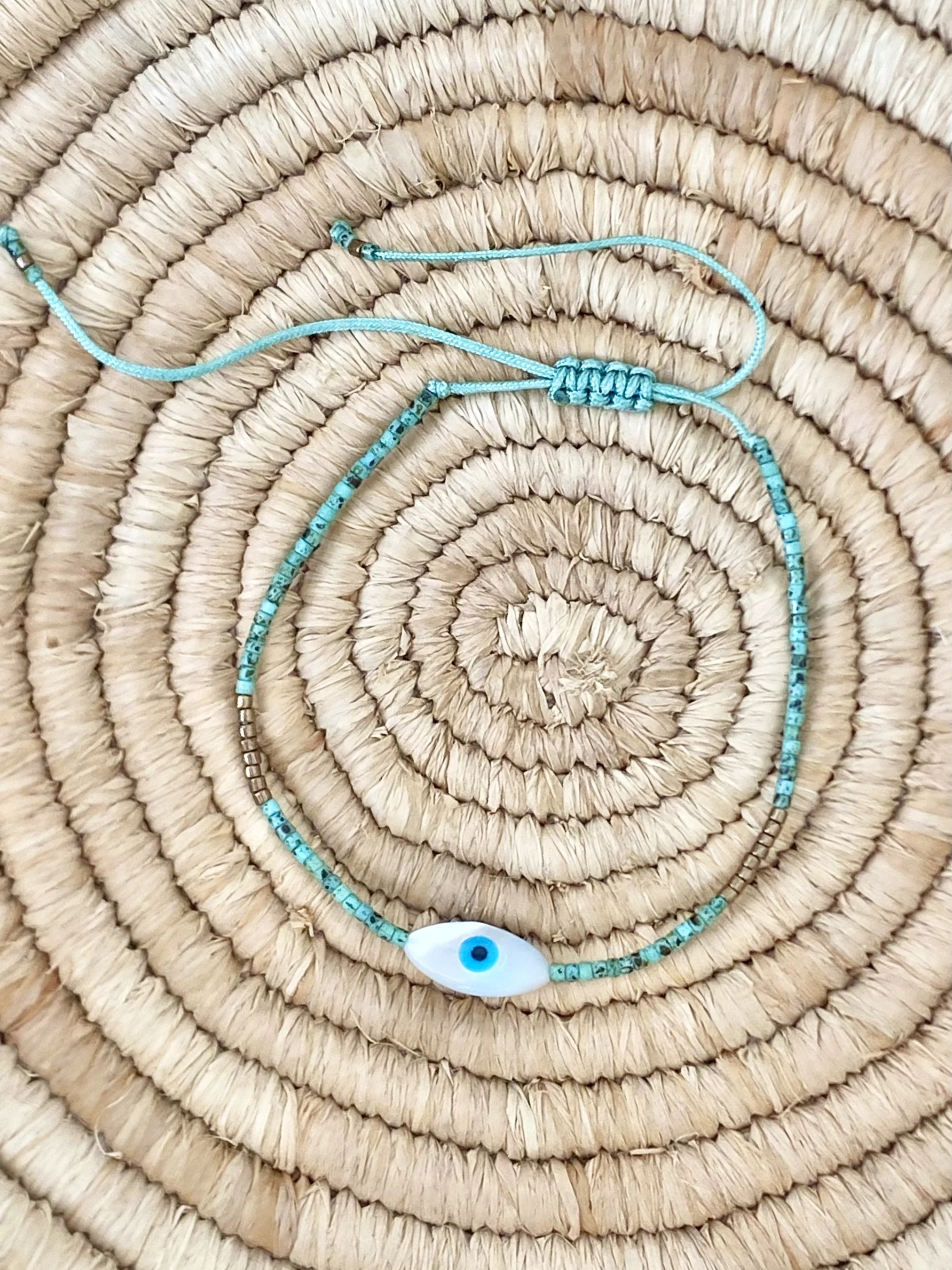 EVIL EYE PEARLESCENT BRACELET