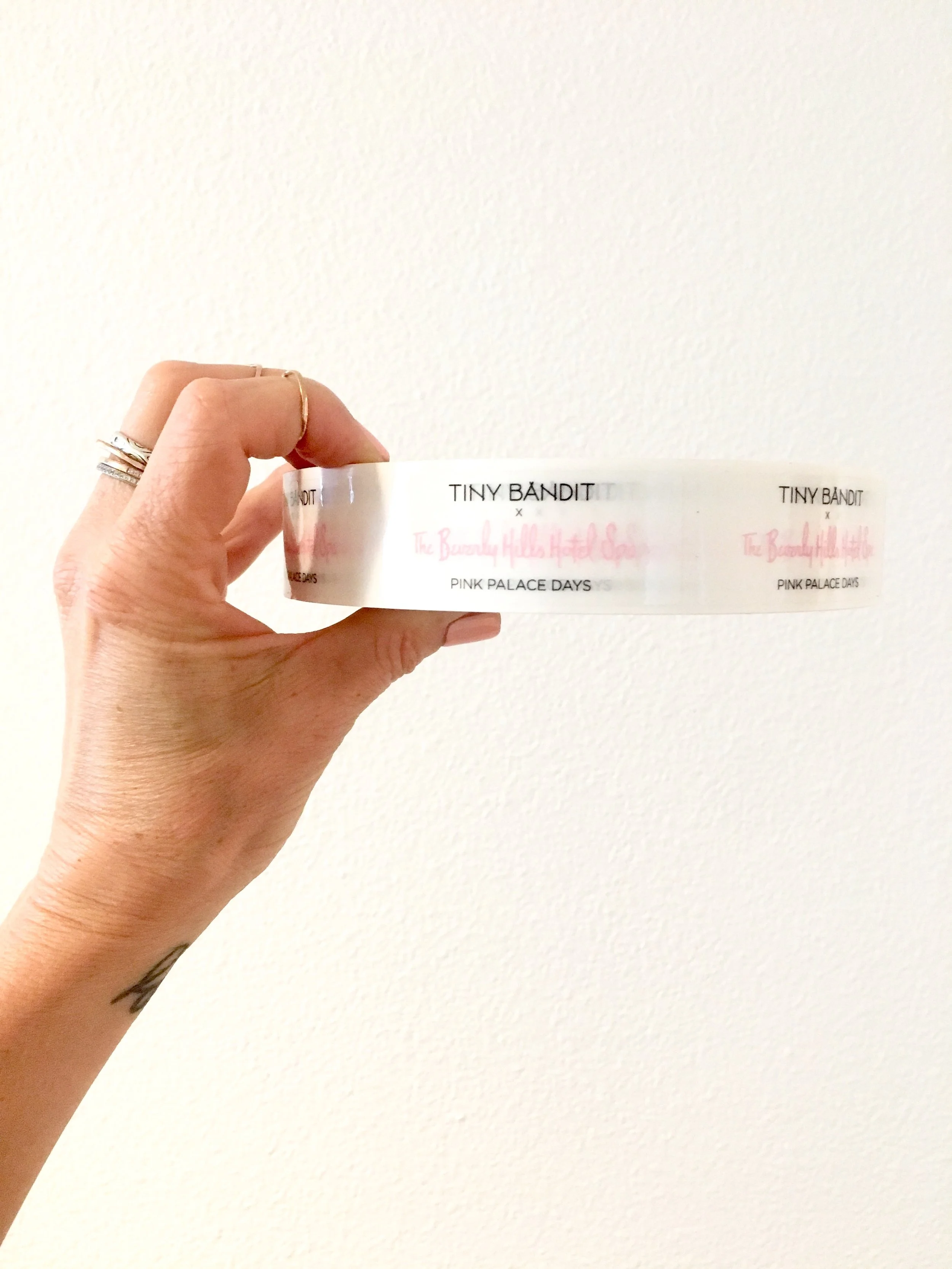 BEVERLY HILLS HOTEL CRYSTAL CANDLE