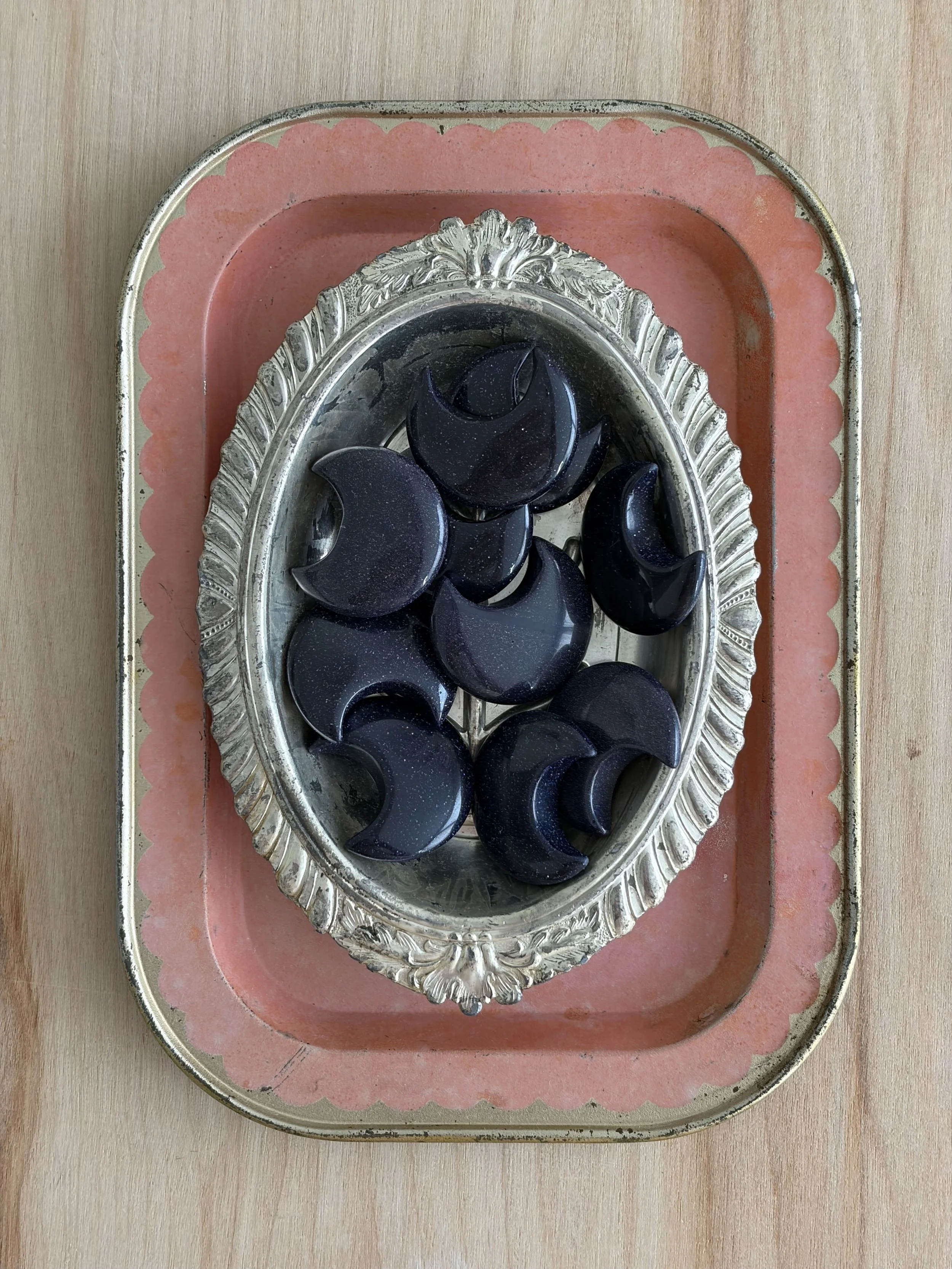 SILVER STONE MOONS