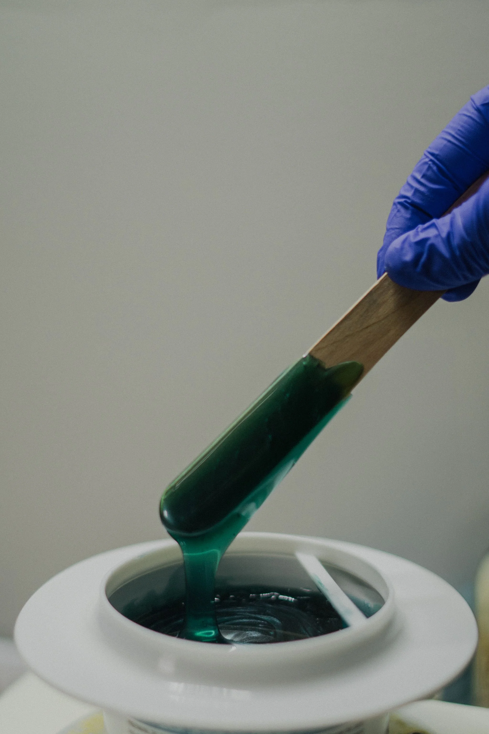 Laser vs. Waxing: Which One Is Right for You?