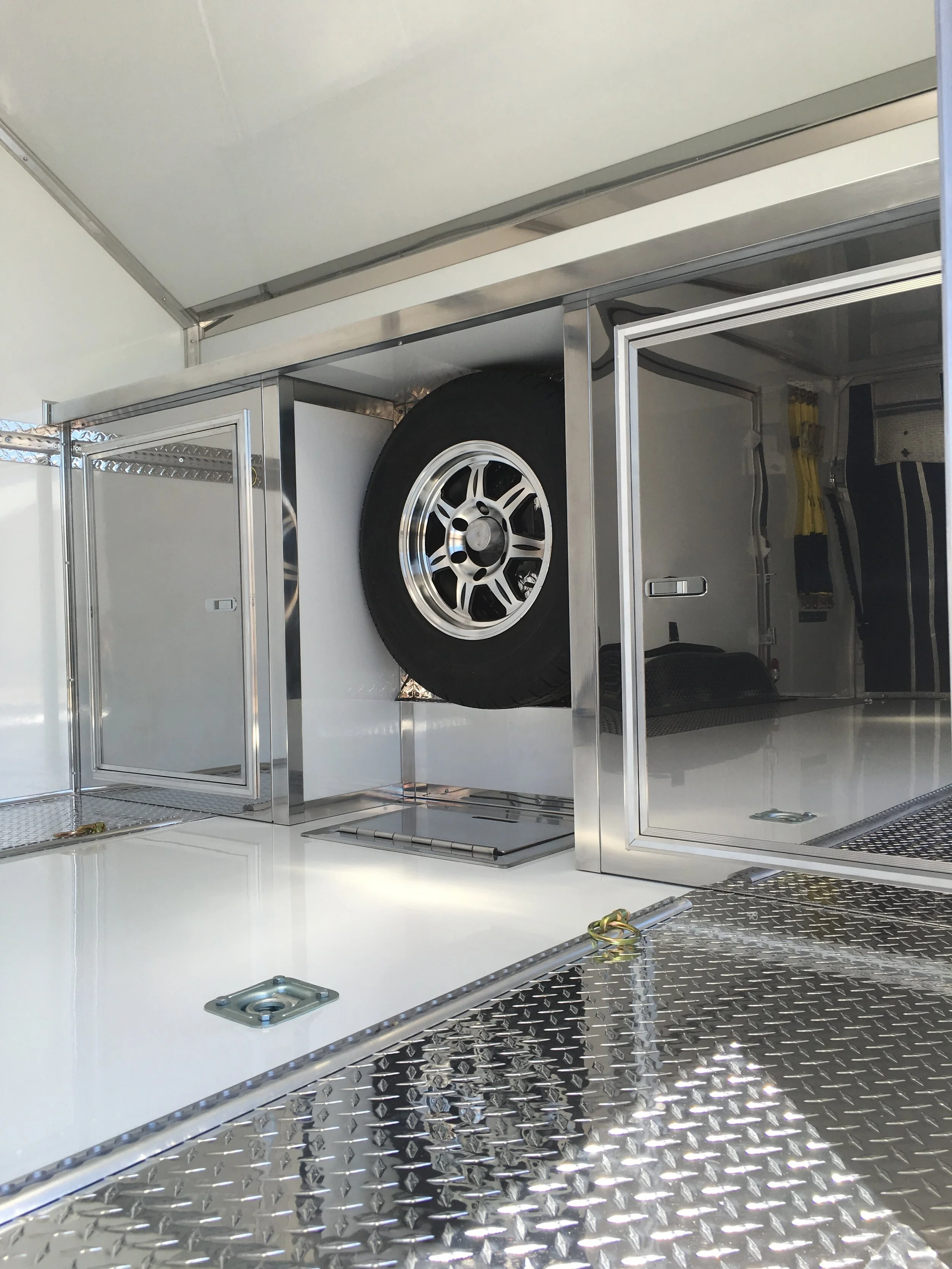 Enclosed Car Trailer with Escape Door and Removable Fender — JIMGLO Trailers