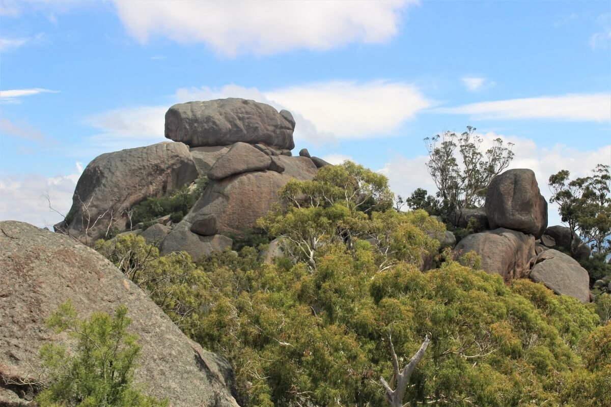 Granite tor formations rising above scrubland at Evans Crown nature reserve, NSW