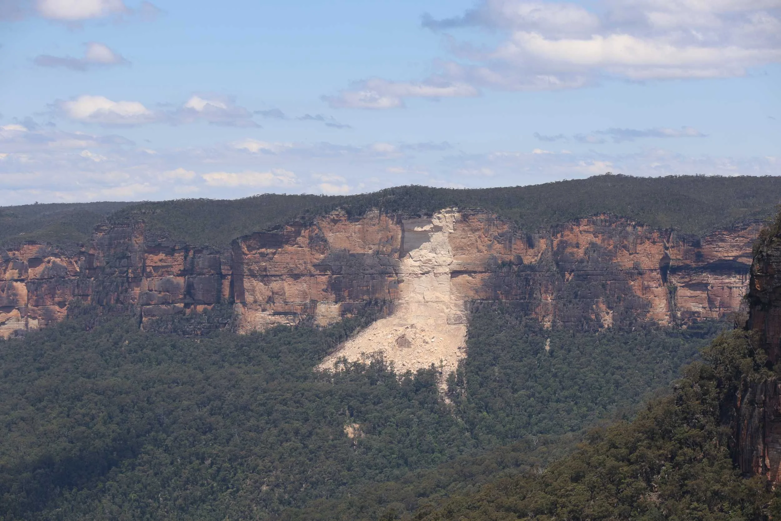 easy-access-blue-mountains-lookouts-evans-lookout