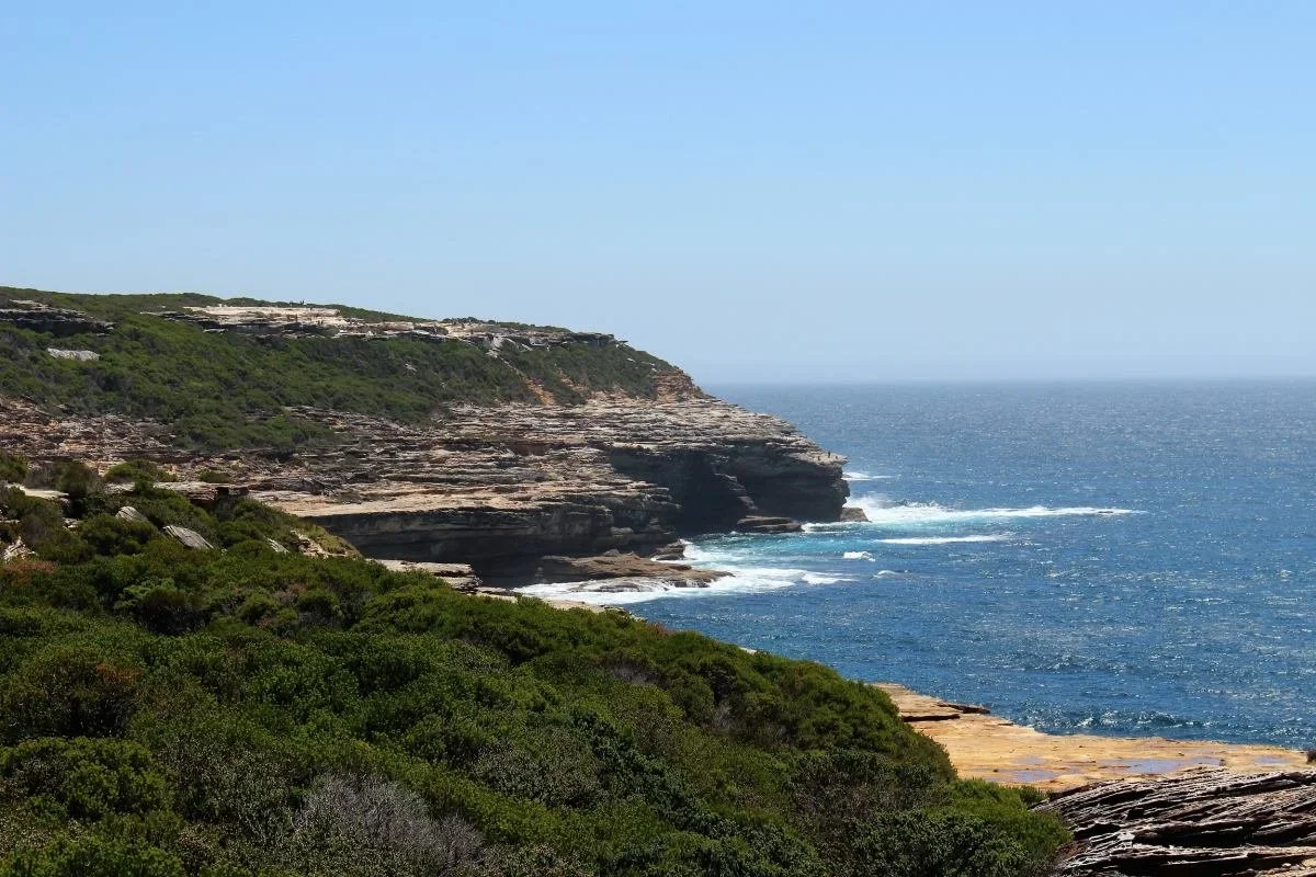 The Balconies — eroded sandstone overhang above the Pacific Ocean on the Wedding Cake Rock walk, Royal National Park