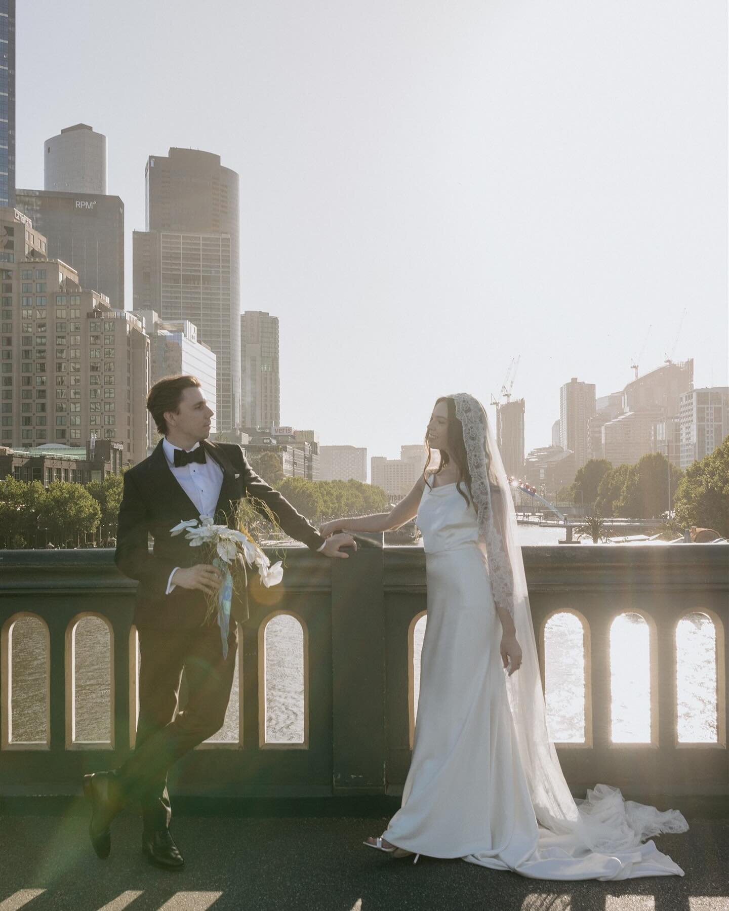 Classic elegance in Melbourne city 🤍 Our beautiful bride HANNAH In her 100% silk gown, drapey and heavenly. Congrats Hannah and David!! 
.

Photographer: @Leileiclavey
Celebrant: @Damonhughescelebrant
Florist: @Rosestudios___
Dress Designer: @Hollyb