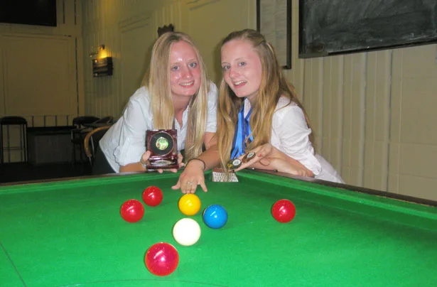 Tayla_and_Nikki_Williams-web.jpg