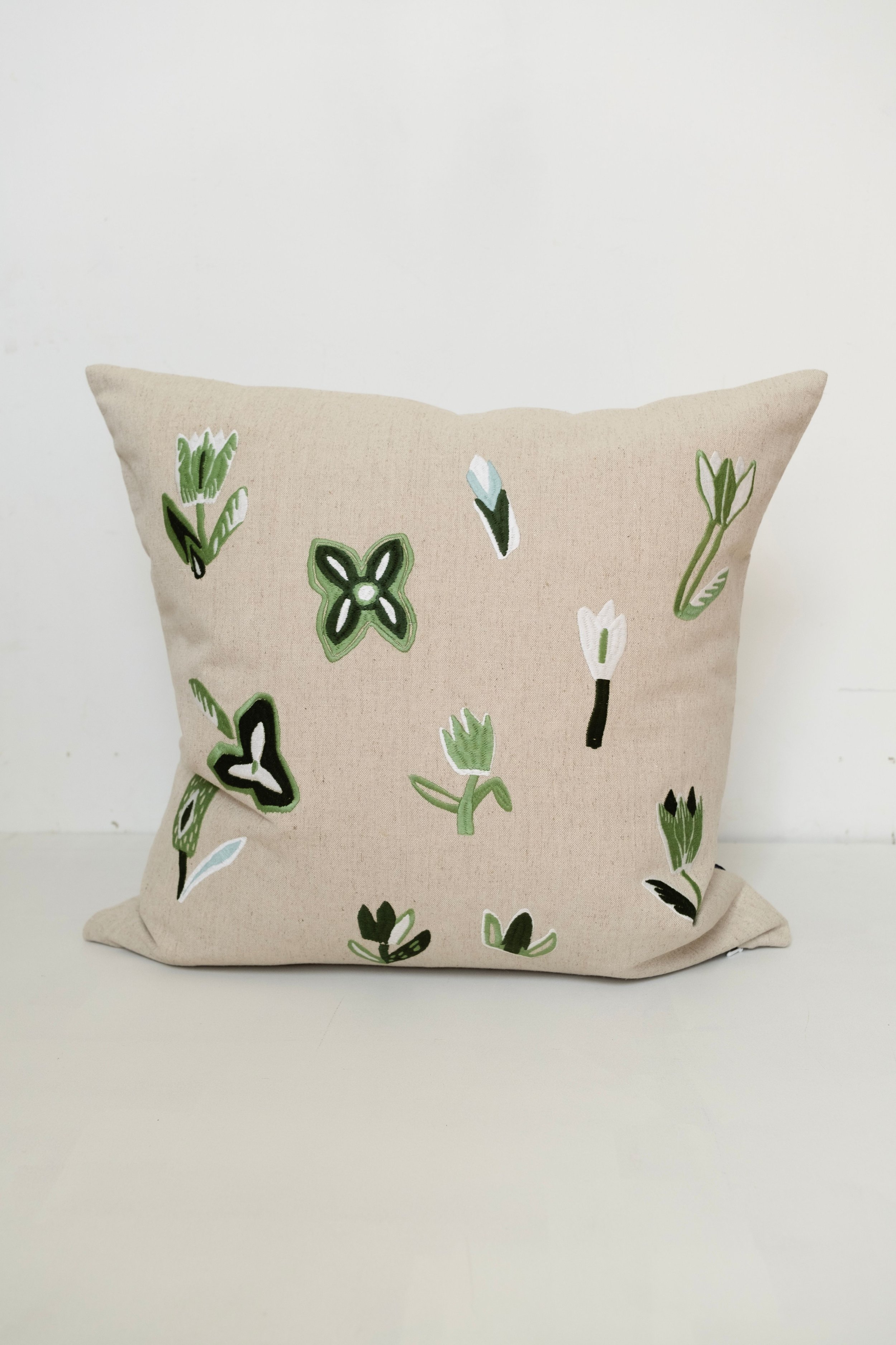 Tulip Green Front.jpeg