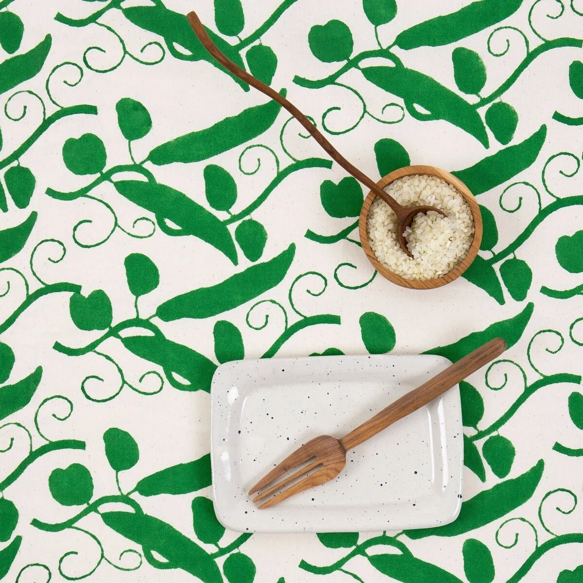 Peas table cloth.jpeg