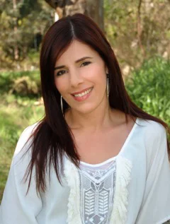 Bachelor of Health Science (Naturopathy), Member of NHAA / First Aid Level 1 & CPR Certified / DCSI Working with children screening