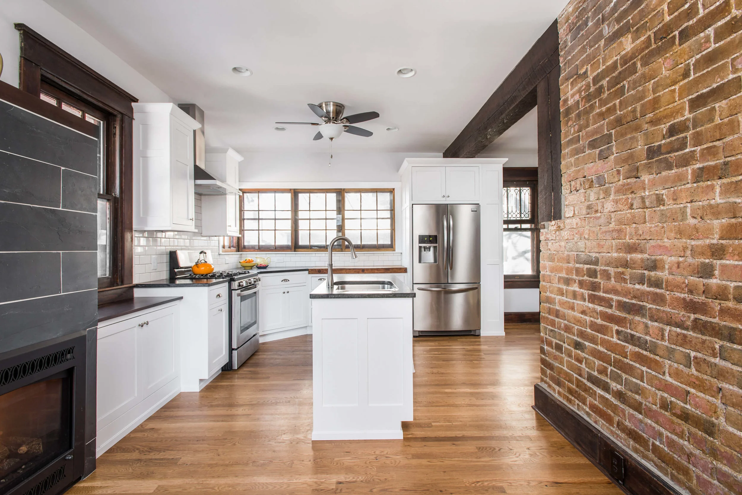 974 Woodruff Pl W Dr-6.jpg