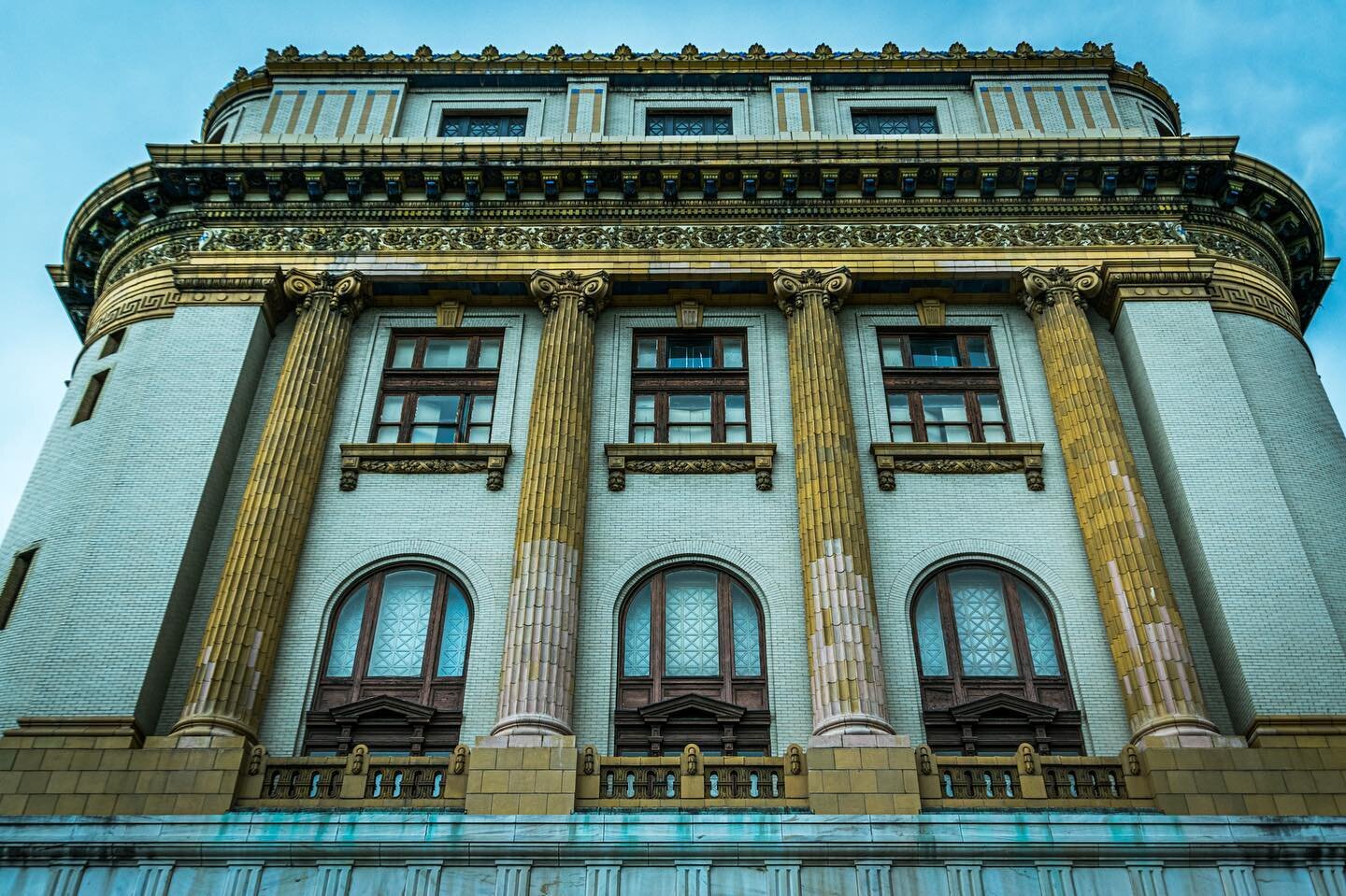 Some building idk. 

[Georgia, 31 Dec 2021, Savannah streets 3/3]