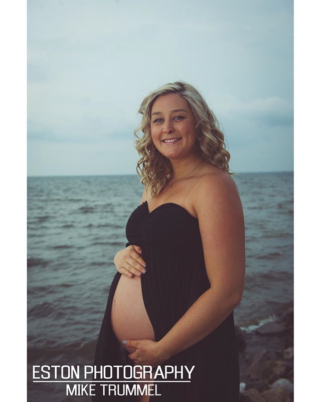 This amazing woman cannot wait to be a mother. #nikon #nolaphotography #maternityshots #photography