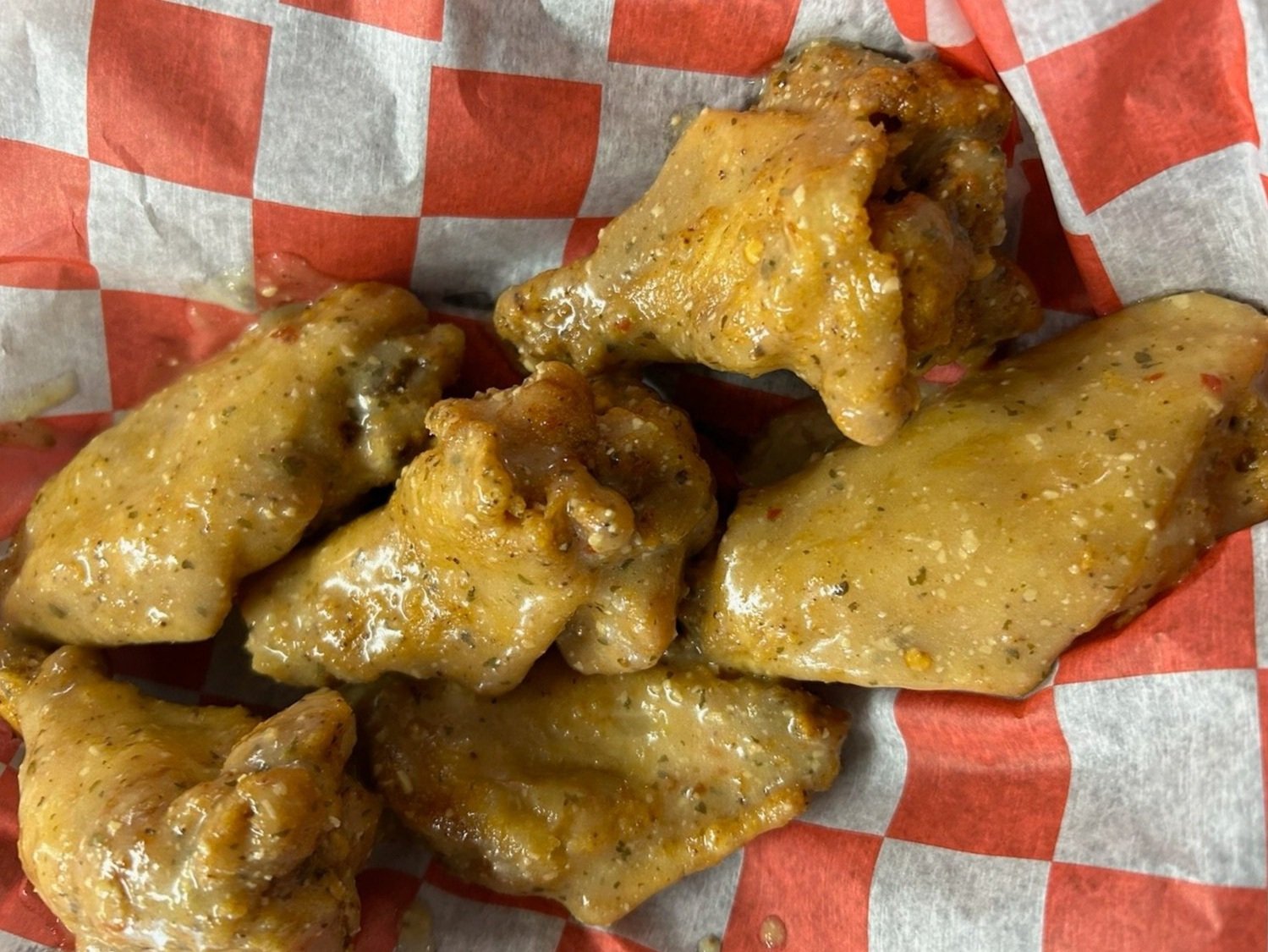   GARLIC PARMESAN WINGS  