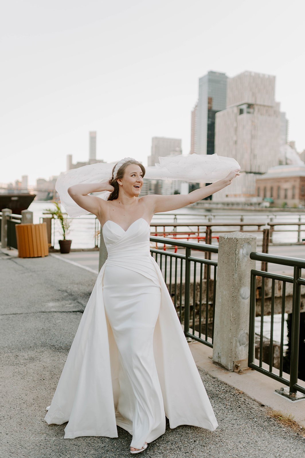  bridal portrait in downtown Brooklyn, NY 