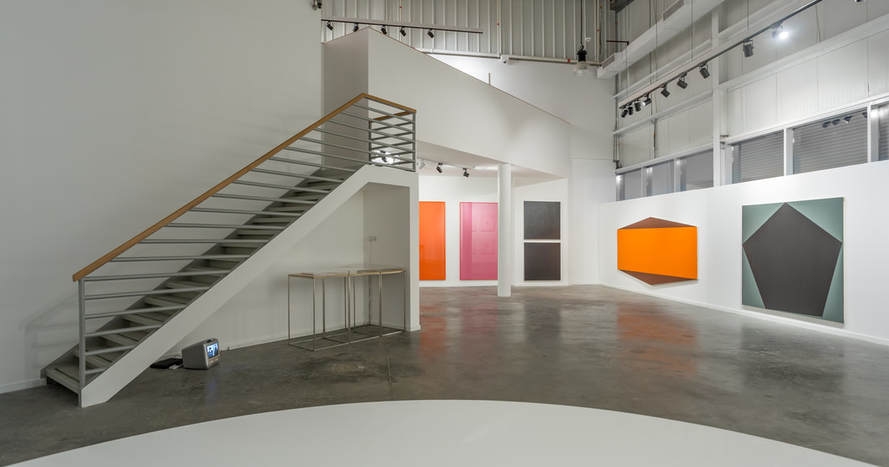 Olivier Mosset: Abstraction, installation view, Jean-Paul Najar Foundation, Dubai, United Arab Emirates, 2017