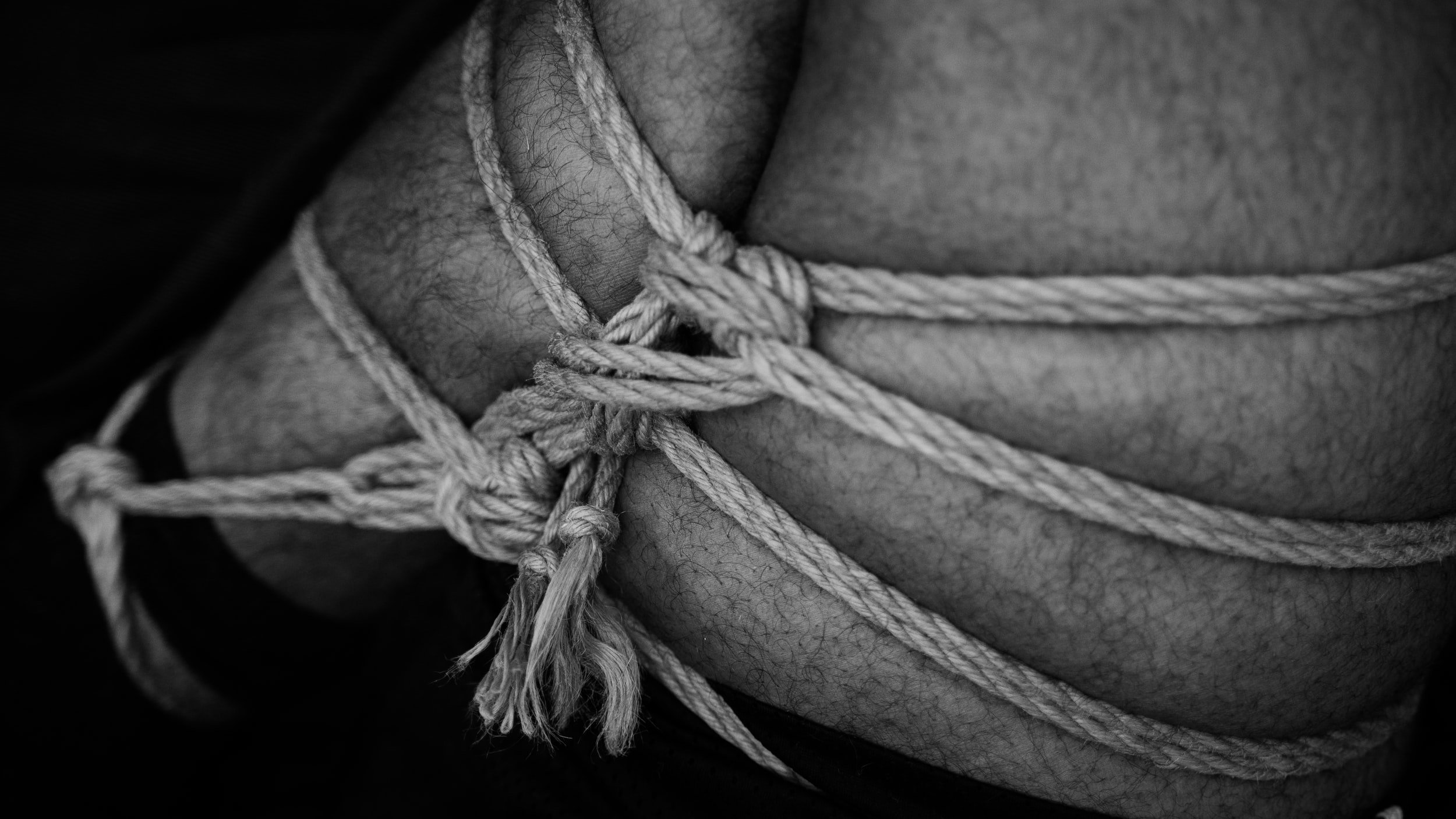 Knots erotic asphyxiation Female Sexual