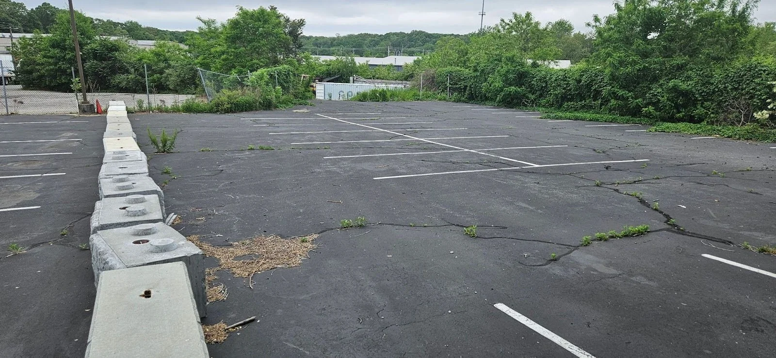 parkinglot1.jpg