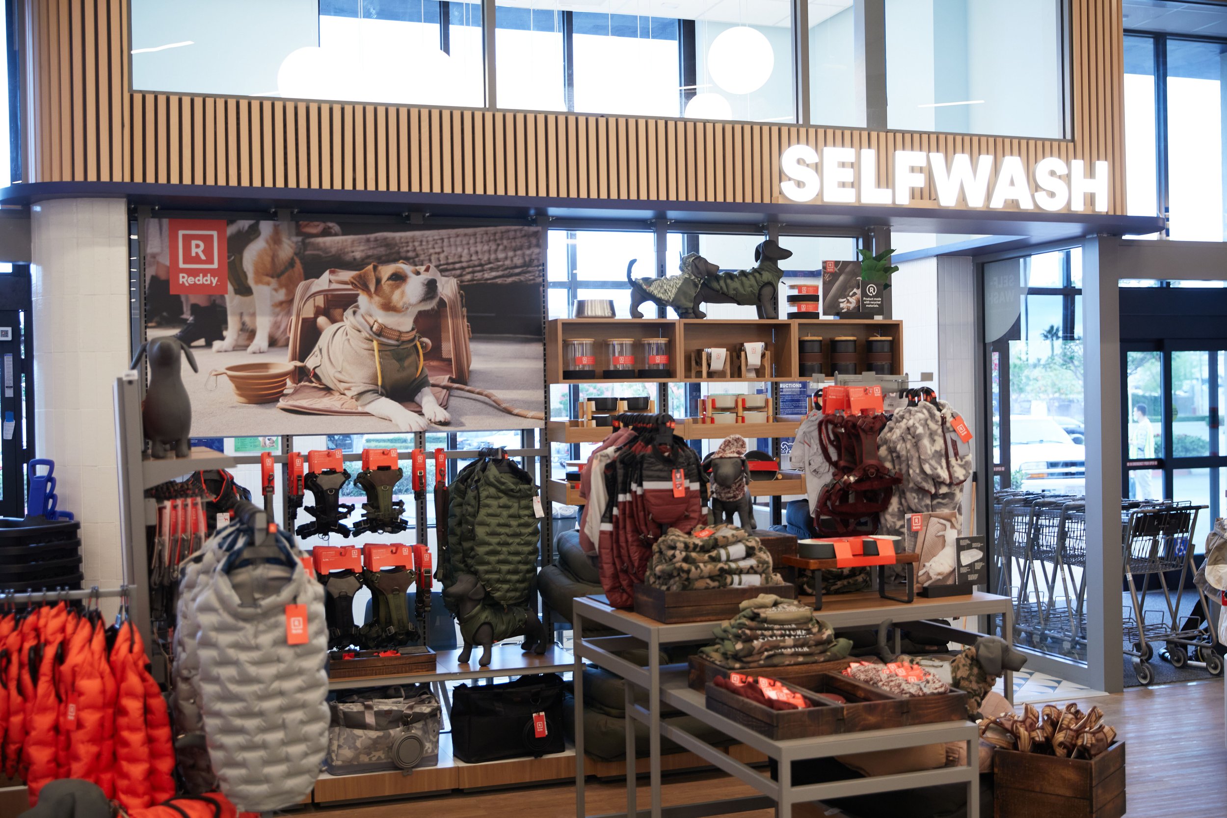 Reddy Shop-In-Shop