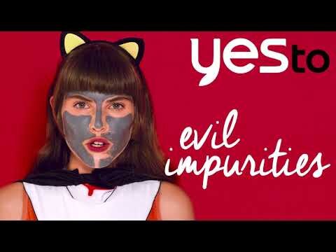 Yes To Tomatoes - Detoxifying Charcoal Peel-Off Mask Video