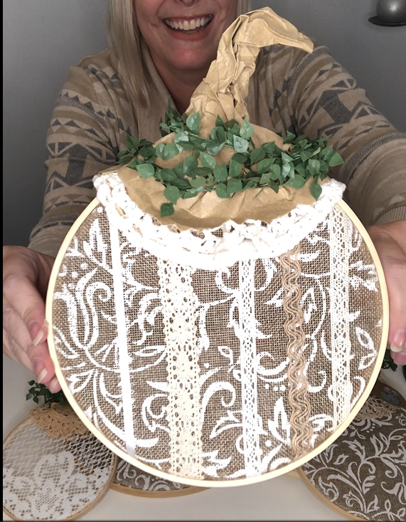 pumkin hoop medium.png