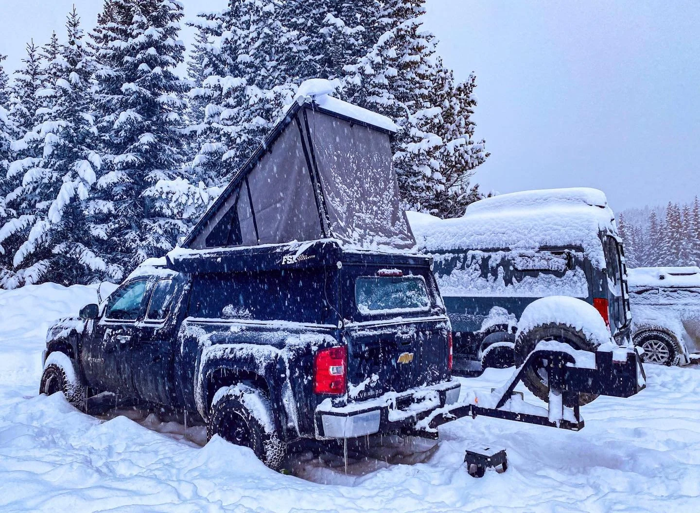 A very snowy night camping @skitetonmt in the midst of the three days winter decided to show up to Montana this year!  The @gfc_usa and diesel heater made for a cozy night and all the fresh powder made for some amazing skiing!  If only it lasted long