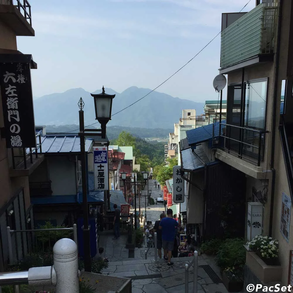 sqTASJPN20_3.jpg