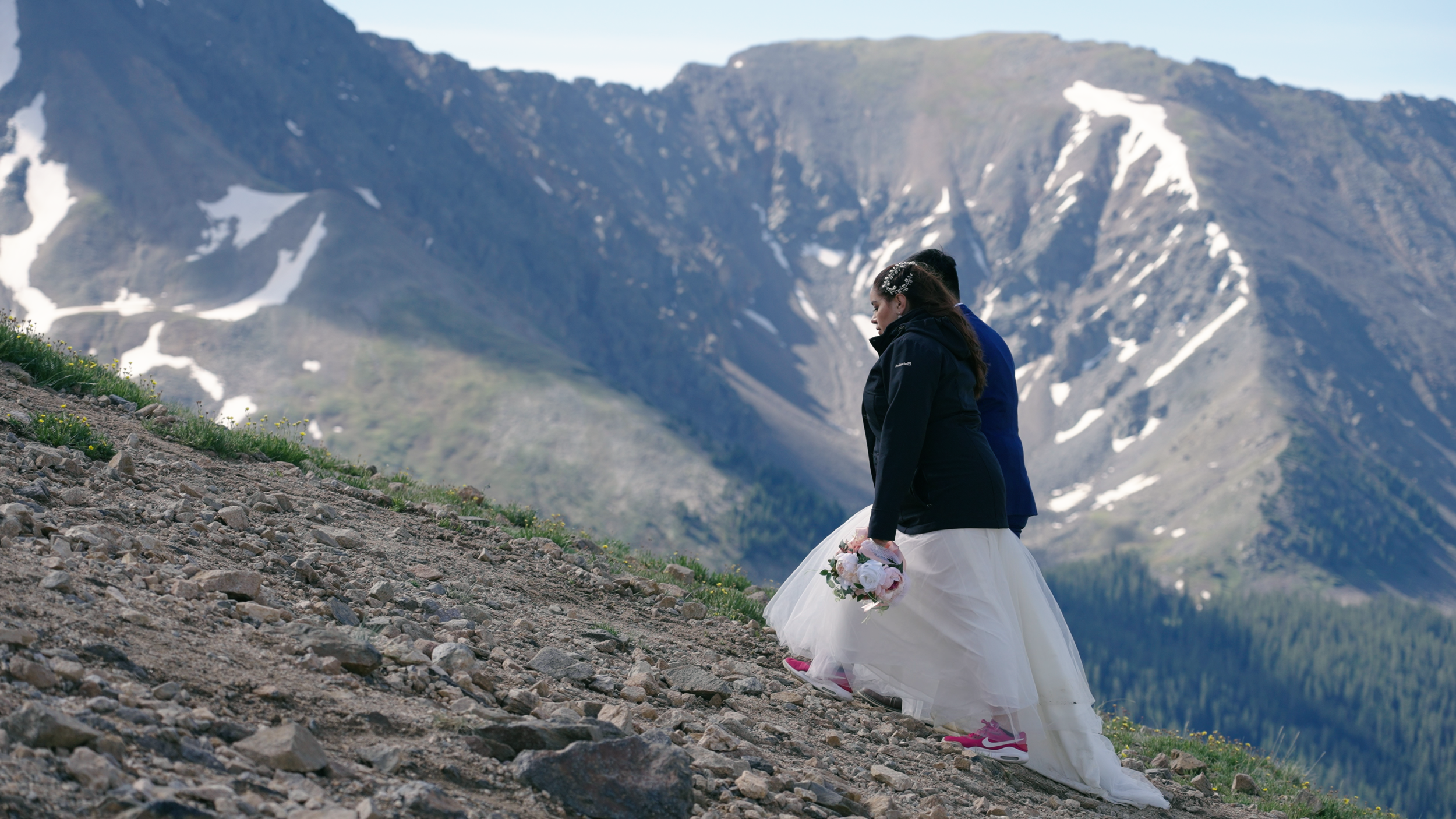 Color Time.00_02_15_04.Still044.png