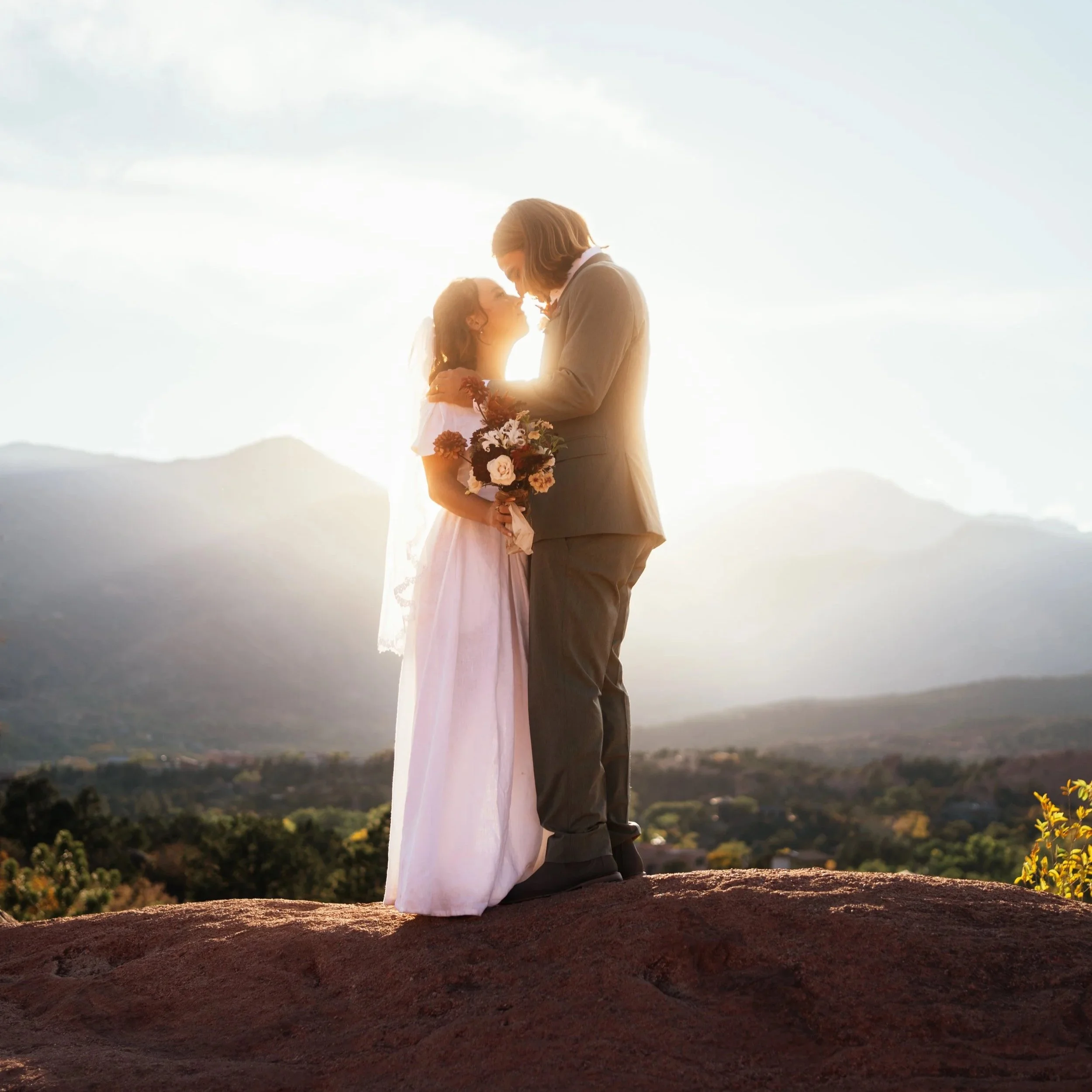 Maya+and+Andy+-+Elopement+Photos+-+Garden+of+the+Gods+-180.jpg