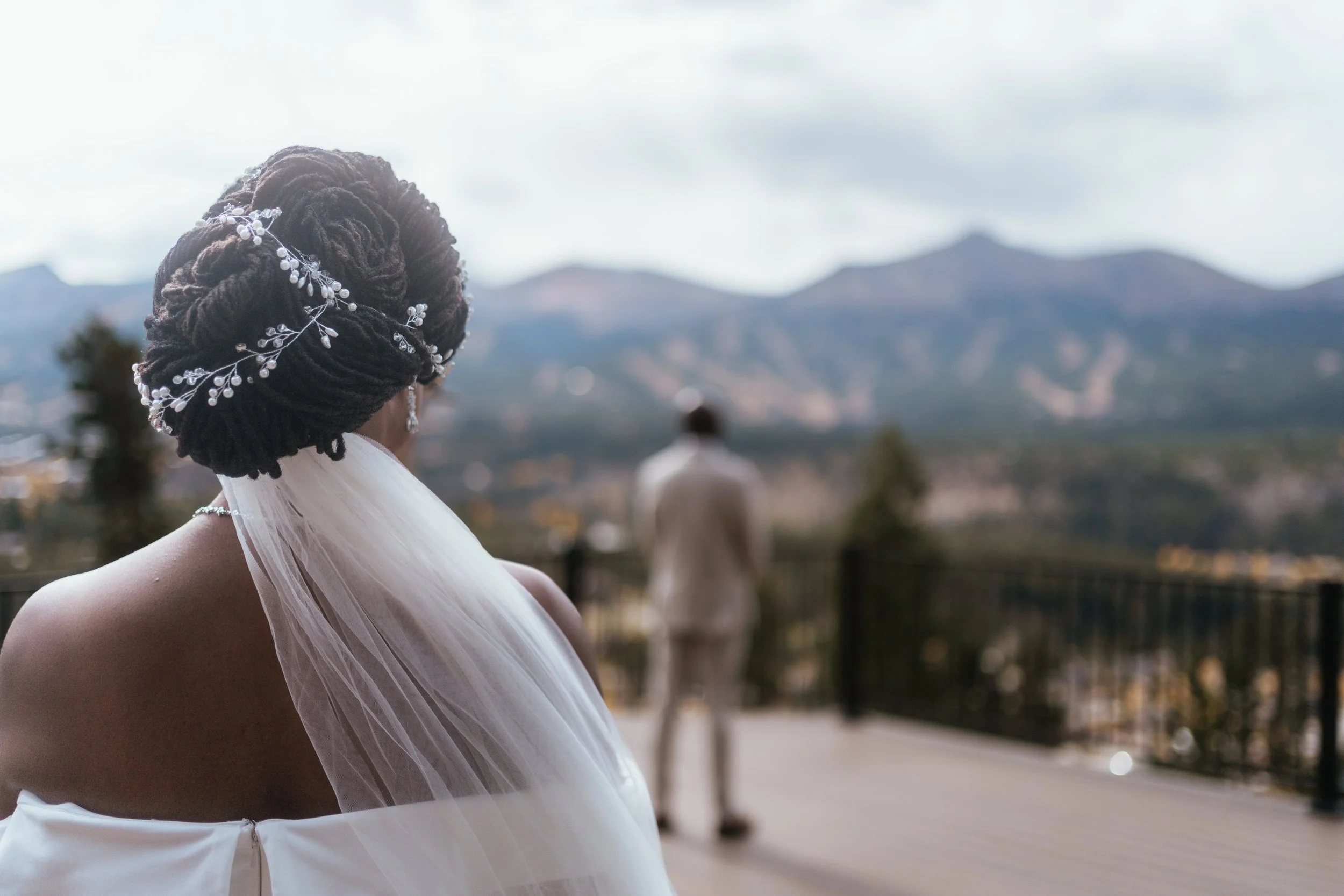 Joshua and Tiffanie - Breckenridge Elopement -29.jpg