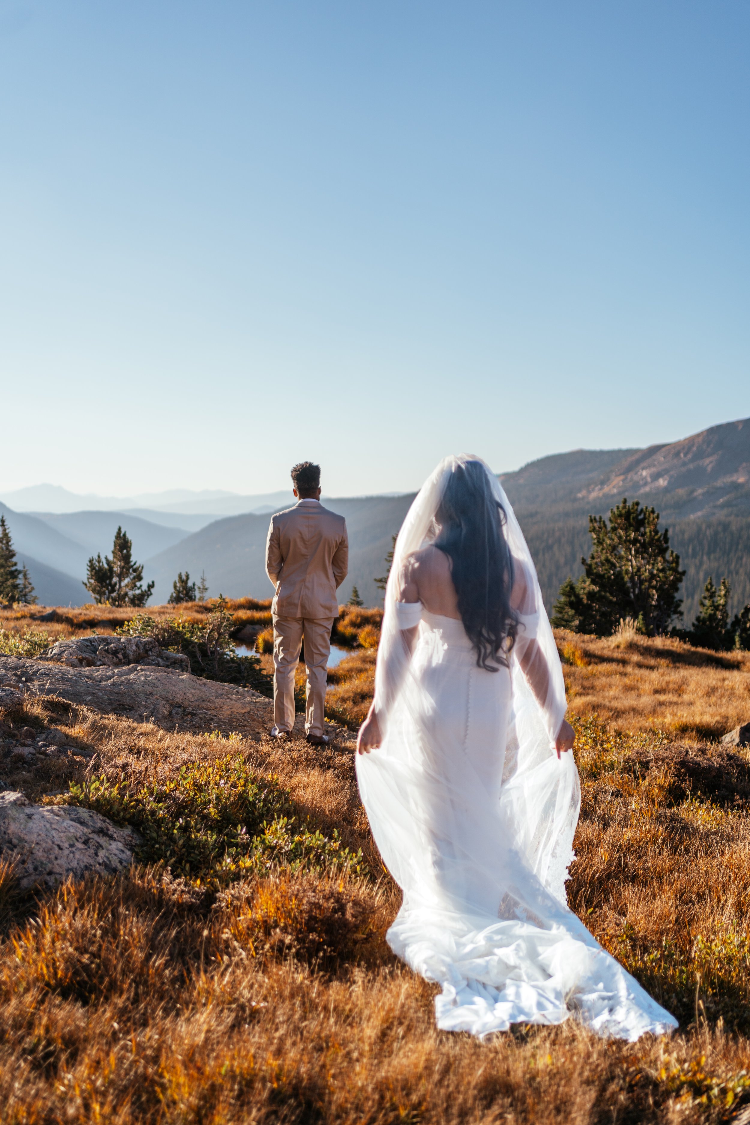 Jeneva and Leon - Indian Peaks - September 26 - Elopement 11.jpg