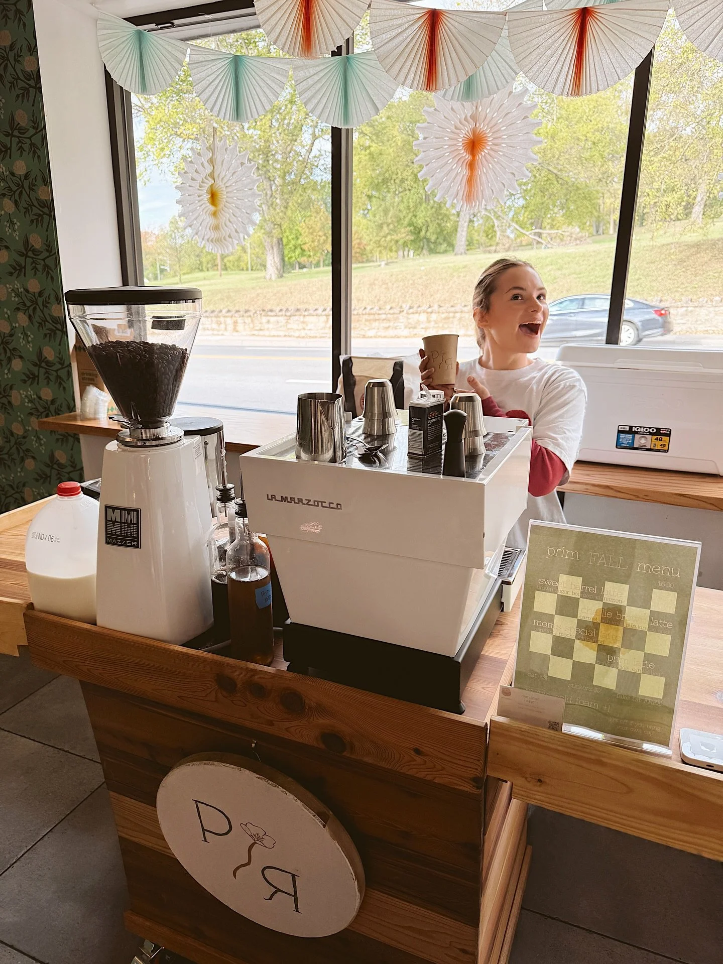 cutie barista alert!! Primroasters x Baked on 8th from 8am-2pm today!! Come grab a delicious latte &amp; a lil treat! ☕️🍂🥹