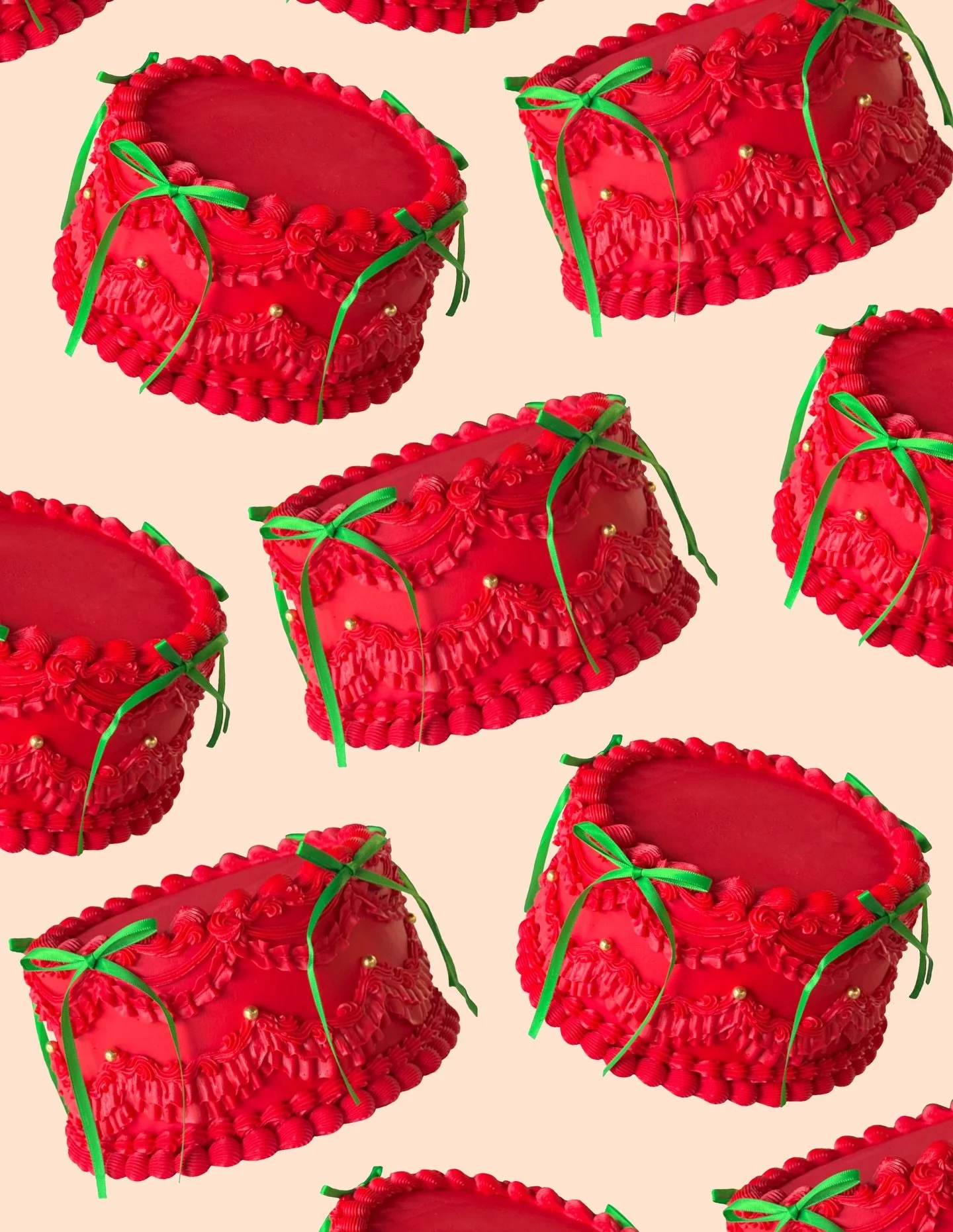 Christmas cakes available for purchase now! 🎂🎄 We have three different flavor options &amp; three different designs! 

Chocolate Ganache 🍫 - Chocolate cake w/ chocolate buttercream, decorated w/ iced greenery
Confetti 🎉 - classy vintage piping on