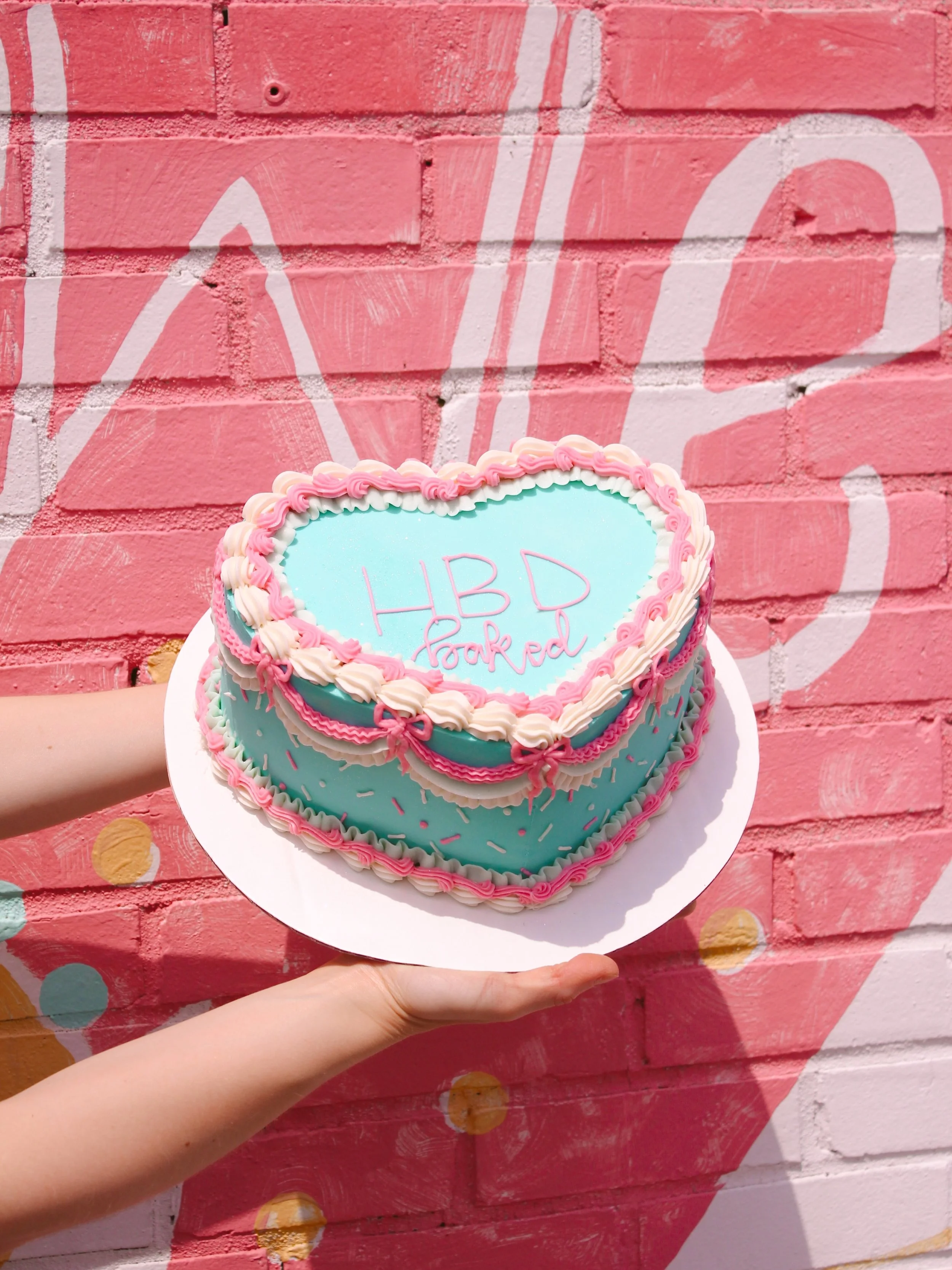 IT&rsquo;S OUR 8TH BDAY!! 🥳
We are so unbelievably grateful to say that we have served Nashville for almost a decade!! Thank you thank you thank you for always showing up &amp; supporting us! Nashville is always growing &amp; changing so we are hopi
