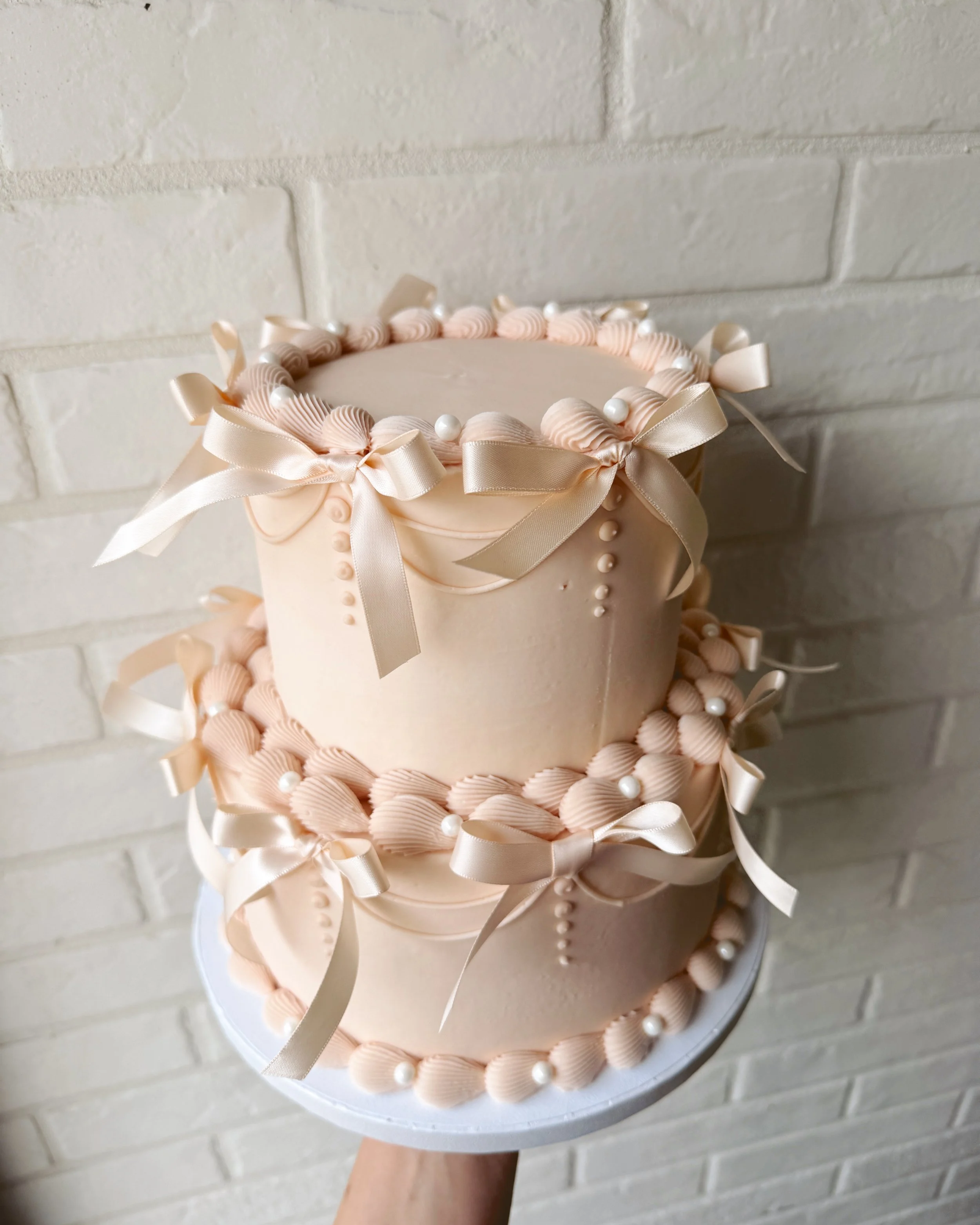 tiered+ribbon+cake.png