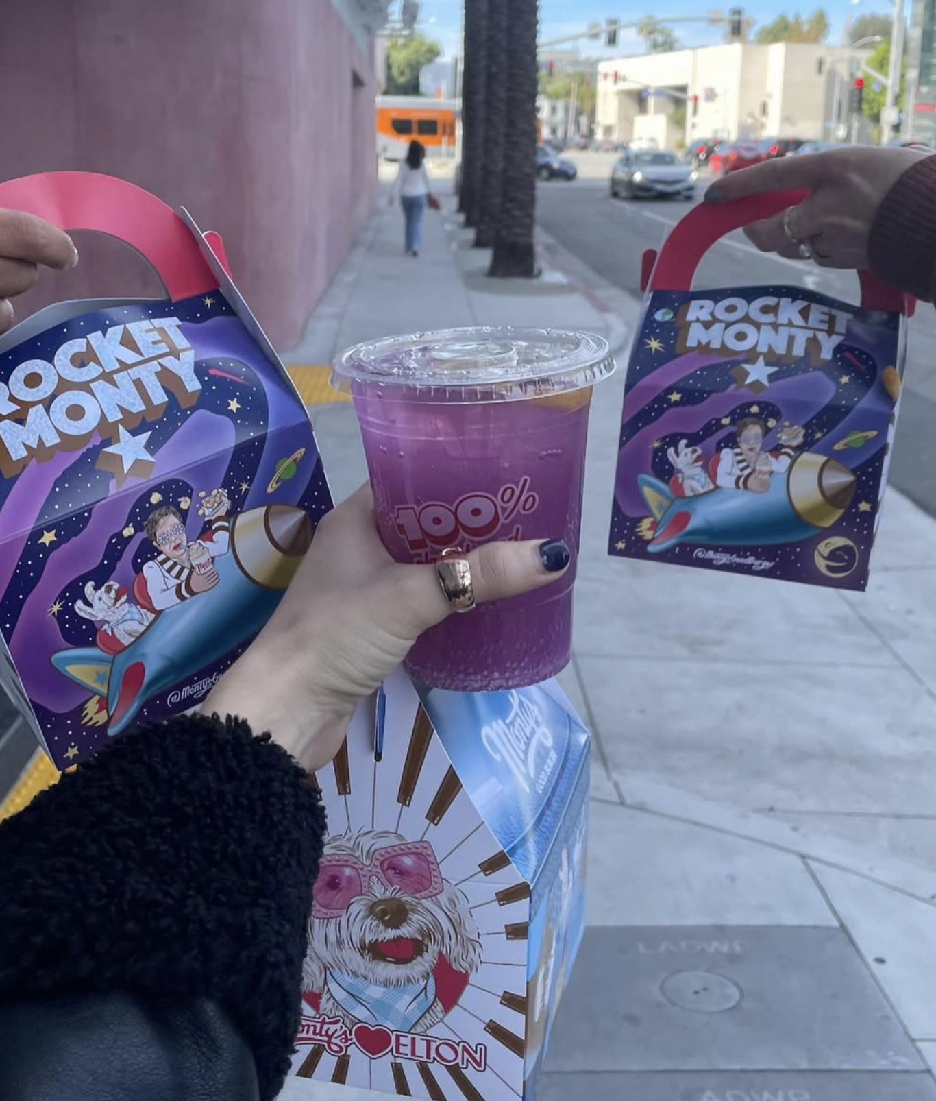montys-good-burger-echo-park-collaboration-elton-john-11.png