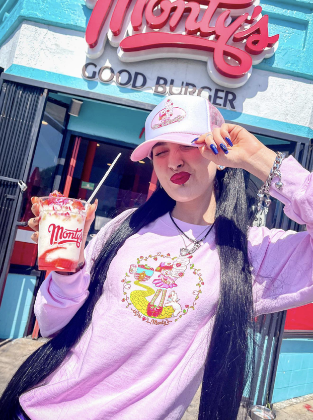 montys-good-burger-echo-park-collaboration-internet-girl.png
