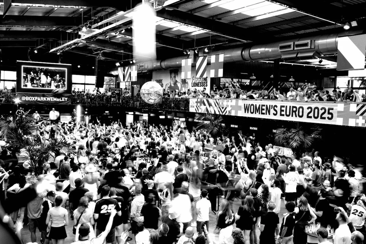 OasisWembley - 23.jpeg