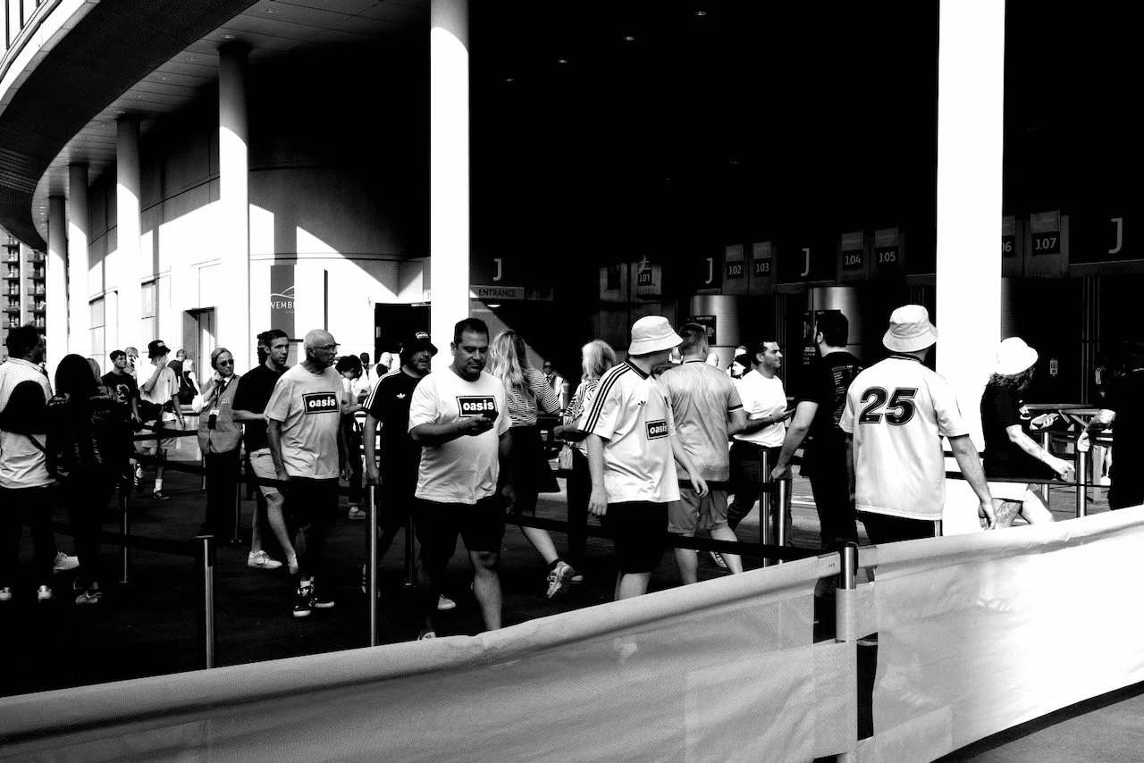 OasisWembley - 24.jpeg