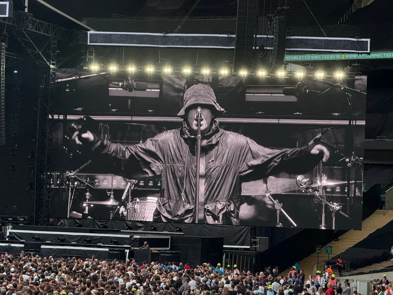 OasisWembley - 39.jpeg