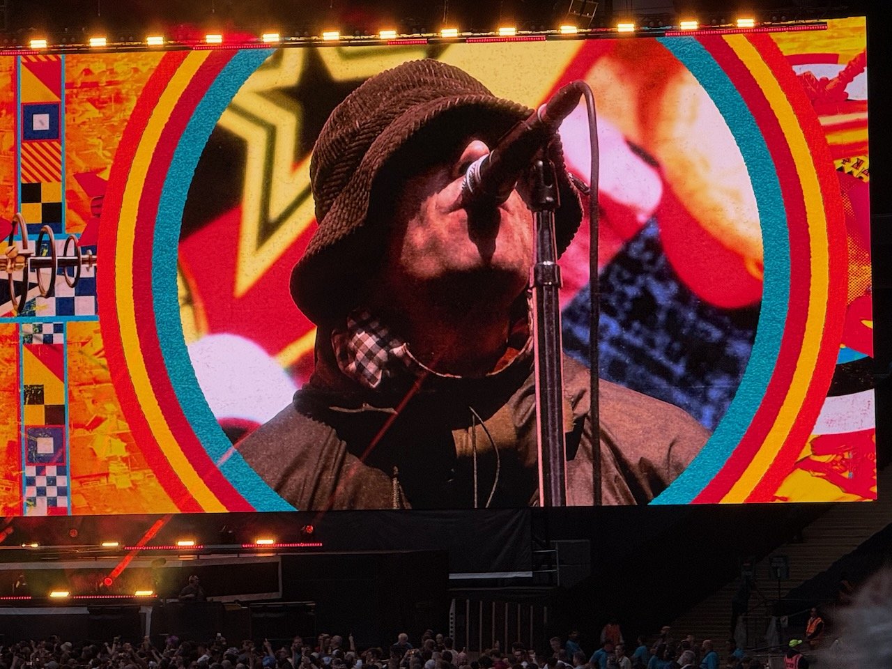 OasisWembley - 45.jpeg