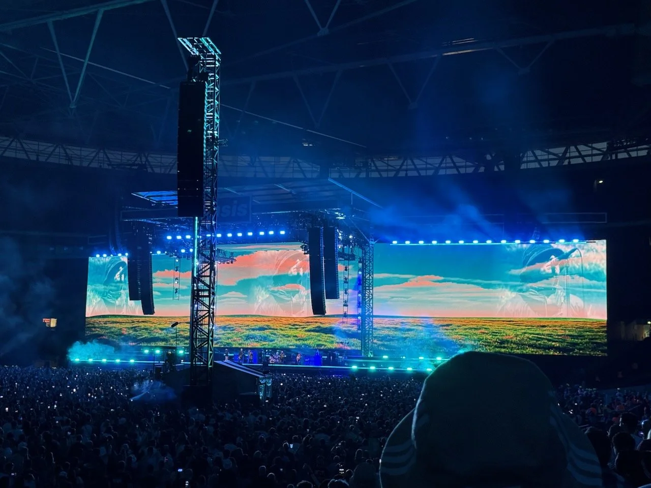 OasisWembley - 54.jpeg