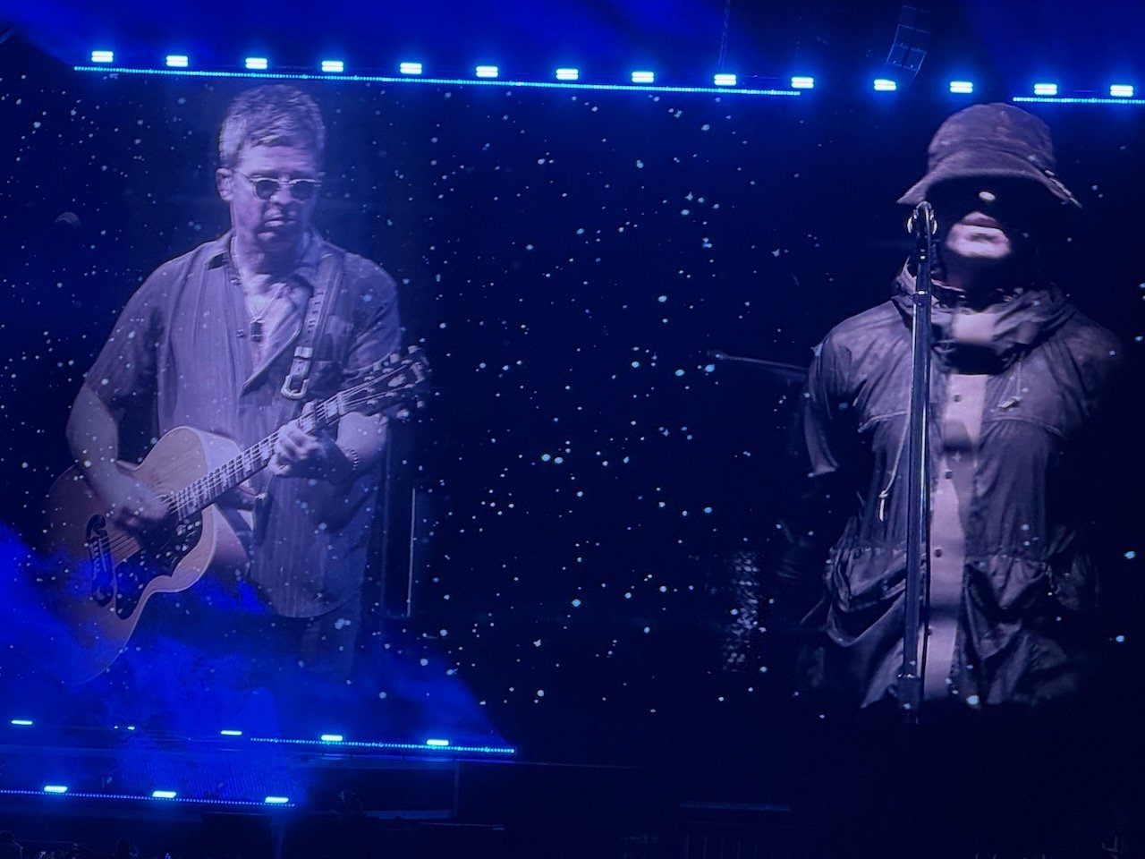 OasisWembley - 57.jpeg