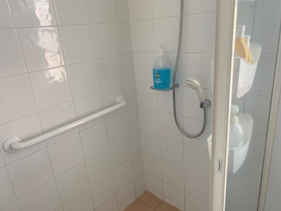 Shower rail white powder coated