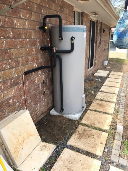 Large electric hot water system