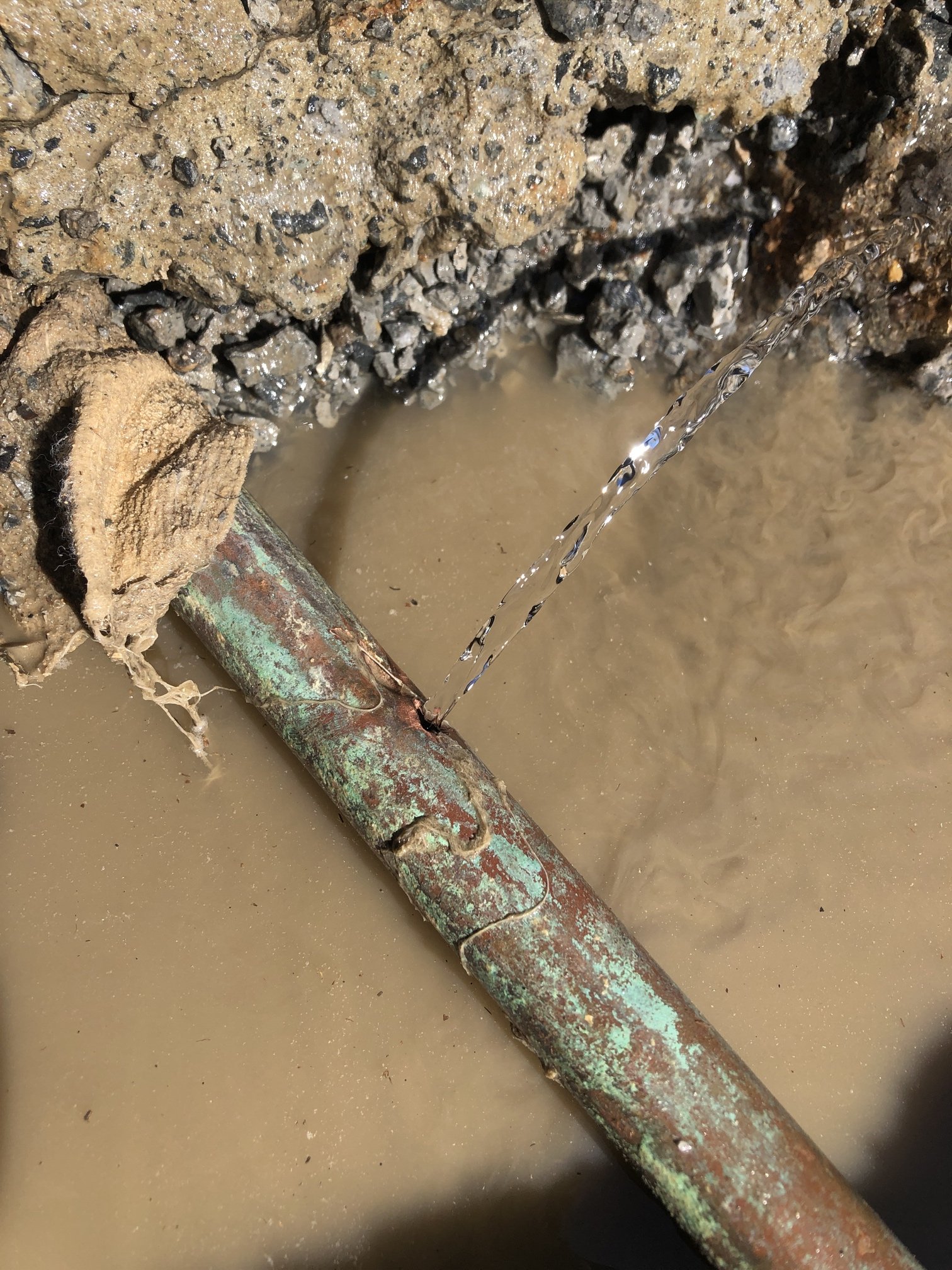 copper pipe leaking.jpg